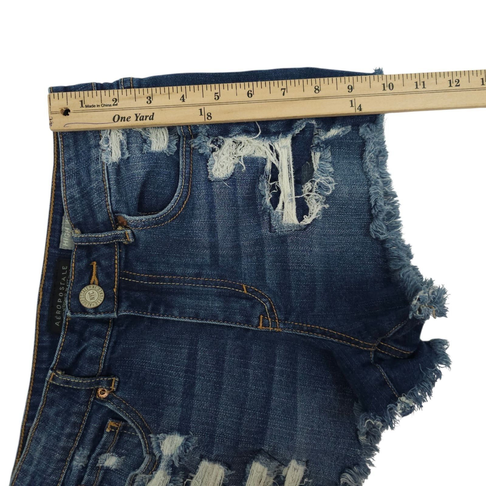 Aeropostale Aeropostale High Waisted Denim Shorts 4 Shorty Distressed Size 27" / US 4 / IT 40 - 7 Thumbnail