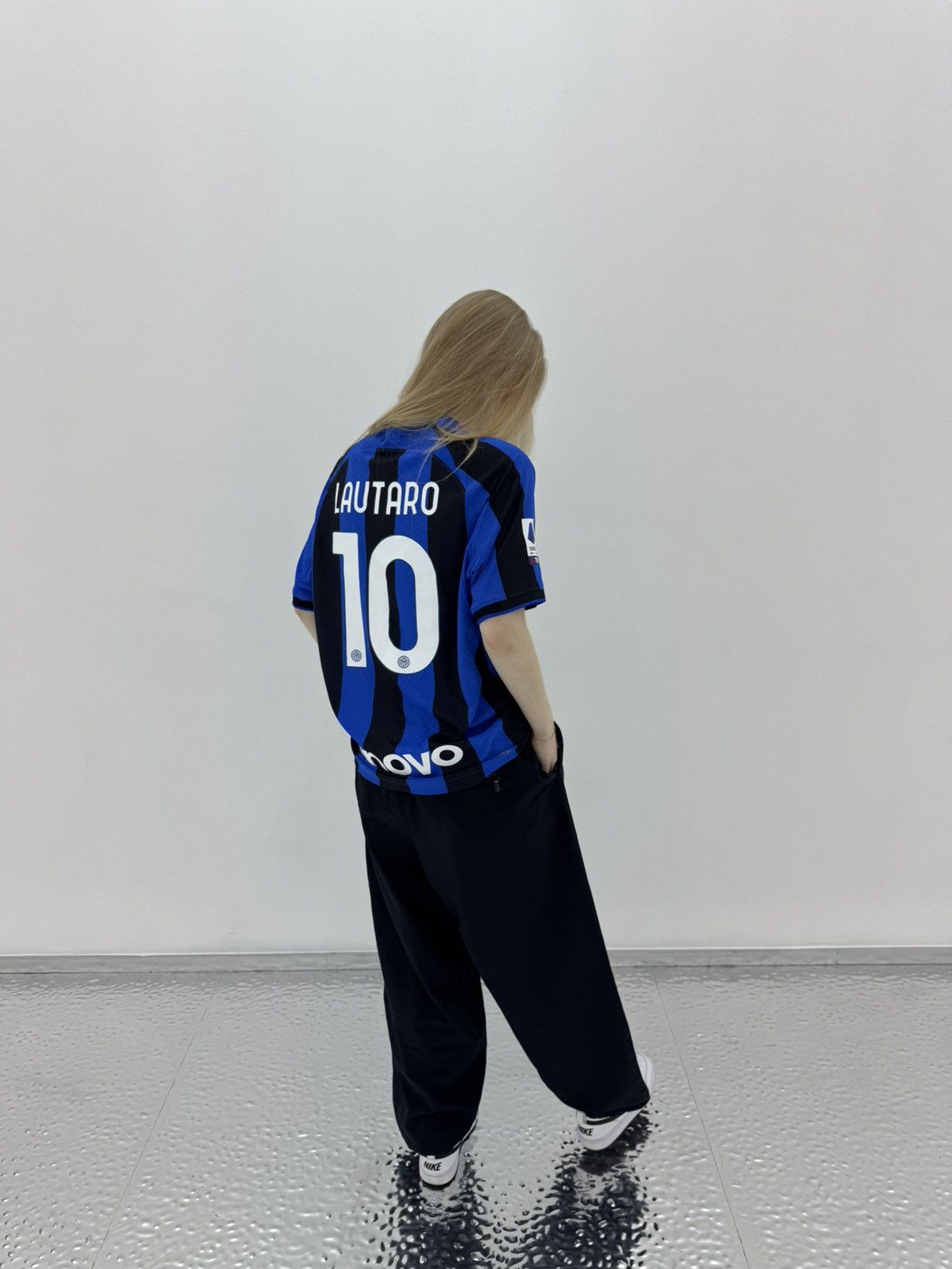 Vintage NWT INTER NIKE 2022/2023 FOOTBALL HOME JERSEY #10 MARTINEZ Size US L / EU 52-54 / 3 - 1 Thumbnail