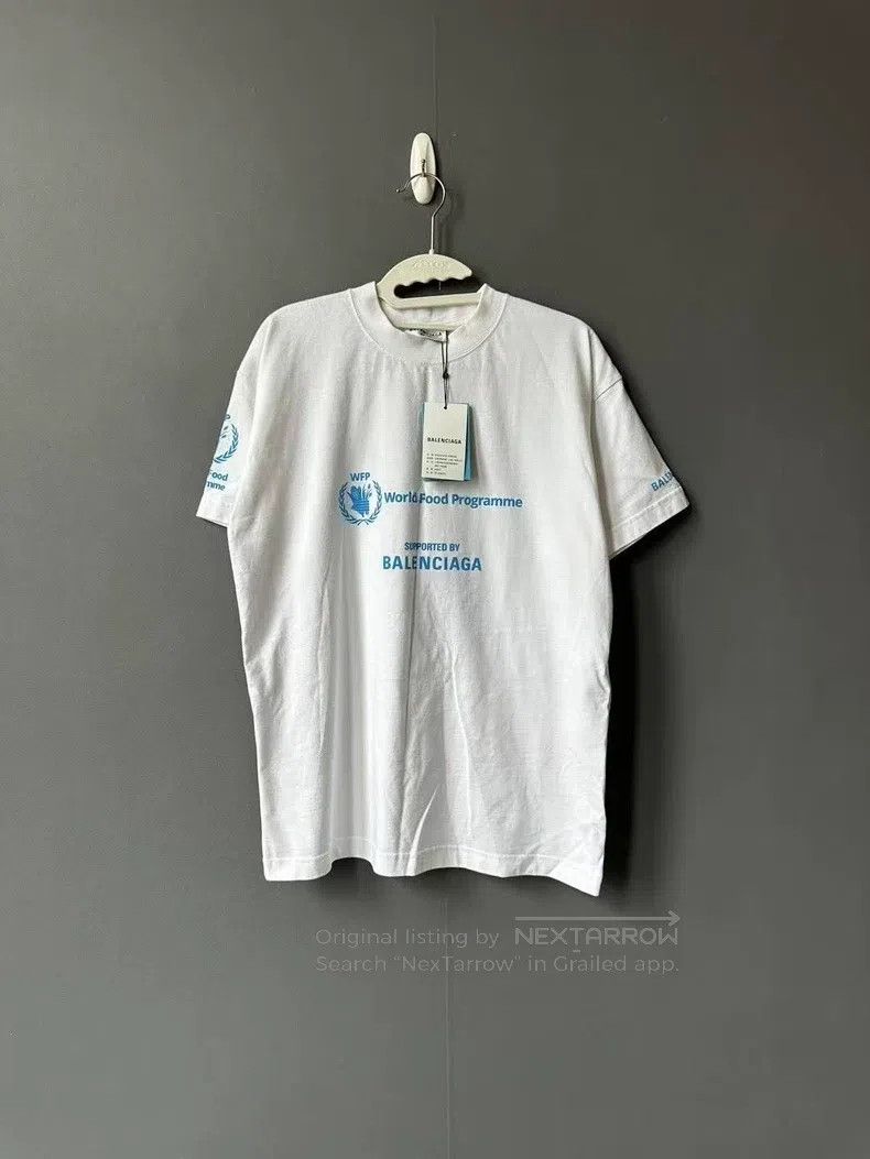 Balenciaga Balenciaga Charity Short Sleeve Size US XS / EU 42 / 0 - 1 Thumbnail