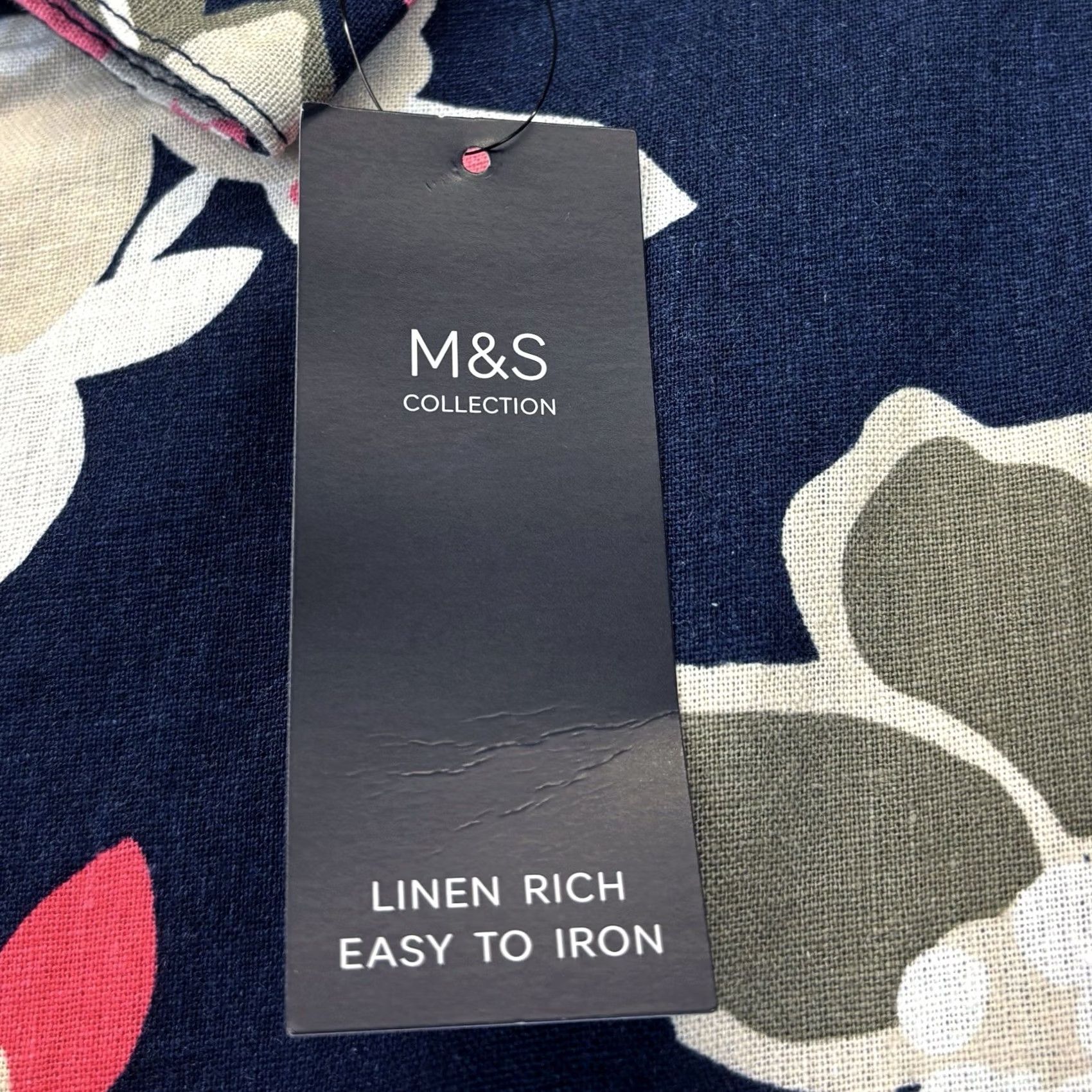 Marks & Spencer Item Specifications: Limited Edition Size 38" / US 16 / IT 52 - 6 Thumbnail