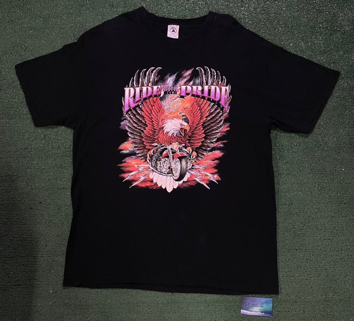 Harley Davidson Vintage 1990s Ride with Pride eagle cowhide and chrome tee Size US XL / EU 56 / 4 - 1 Thumbnail