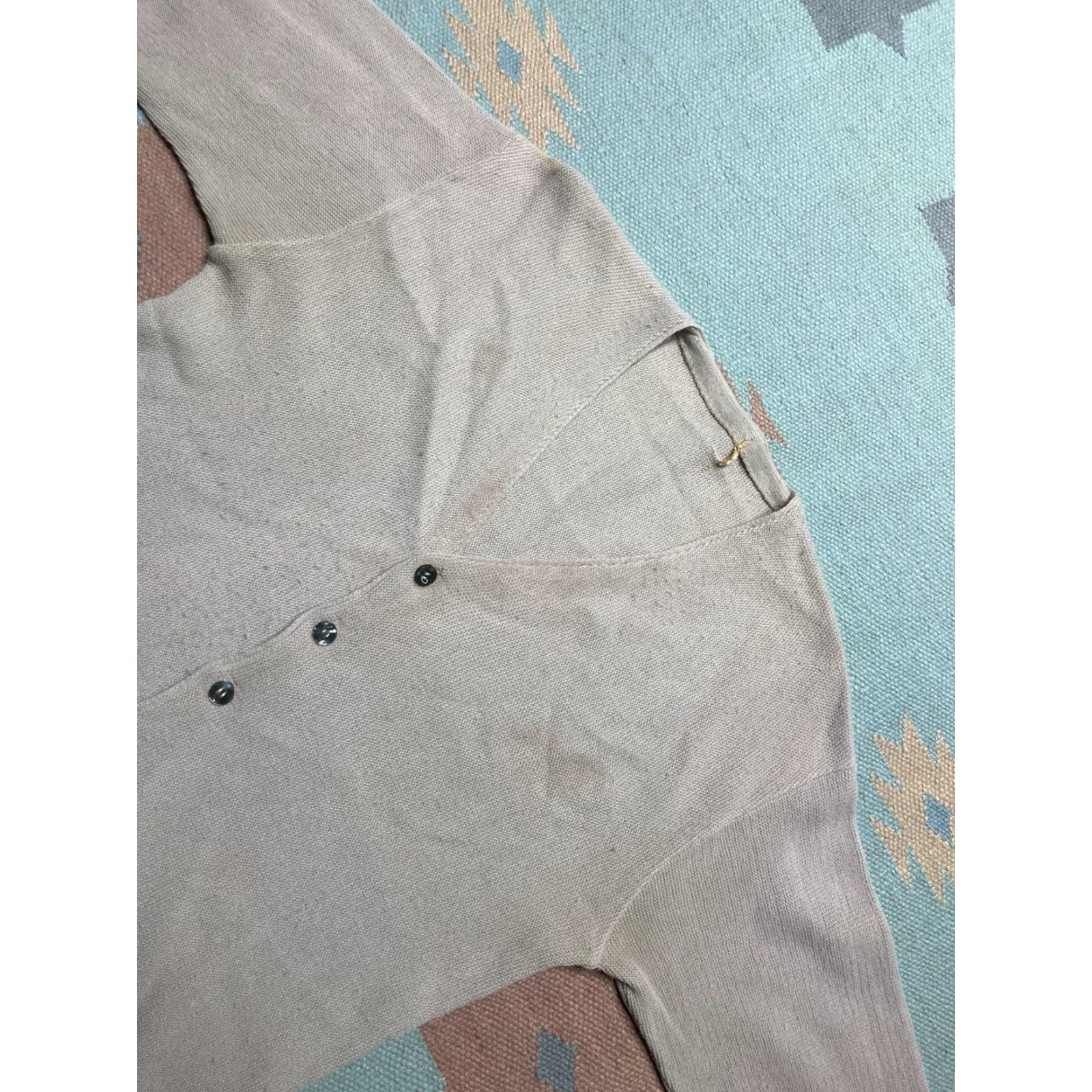 Vintage VINTAGE Cardigan Woman Gray Wool Blend Knit V-Neck Button Front Medium Cardigan Size M / US 6-8 / IT 42-44 - 3 Thumbnail