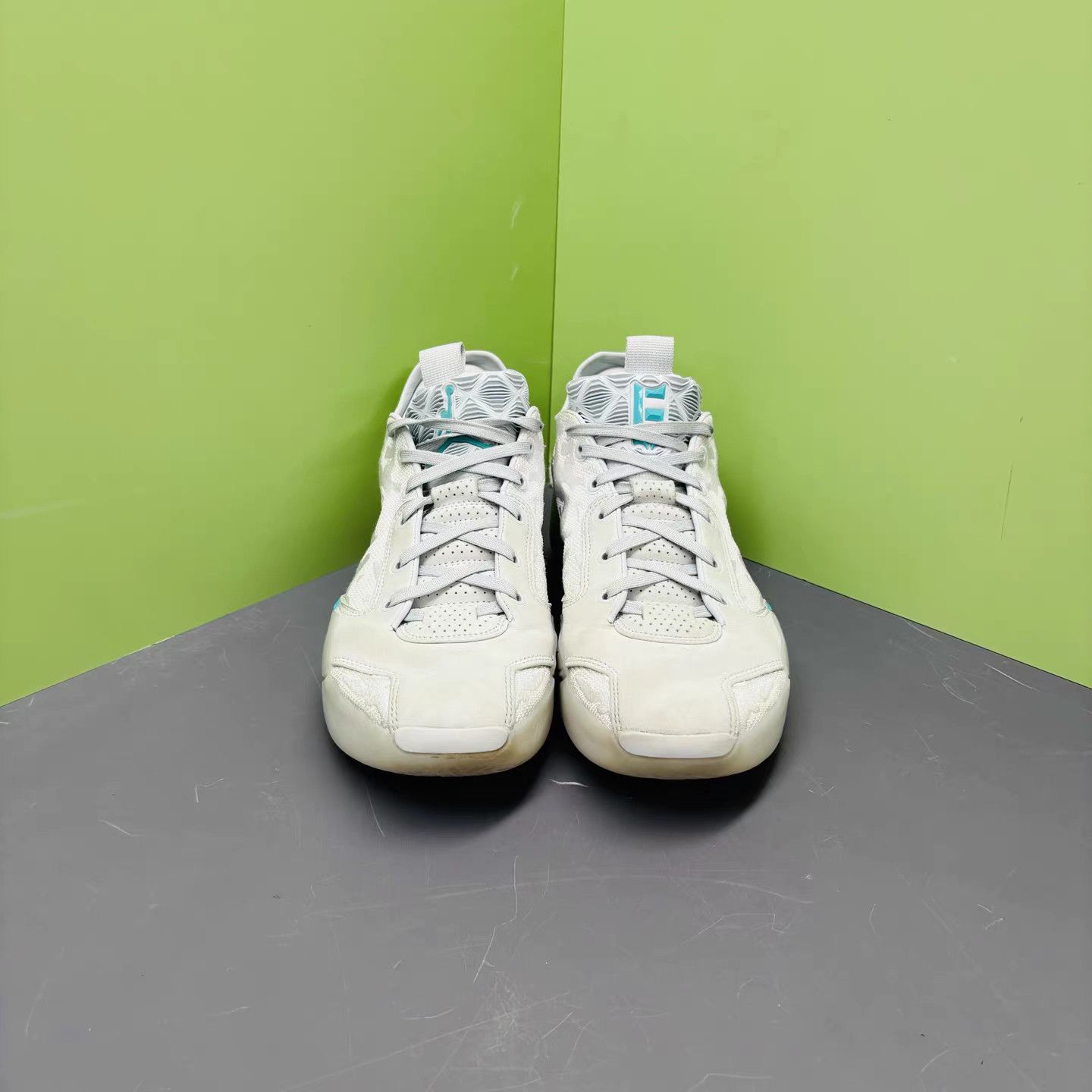 Jordan Brand Air Jordan 39 Guo Ailun White Silver Blue K15 Size US 11 / EU 44 - 2 Thumbnail