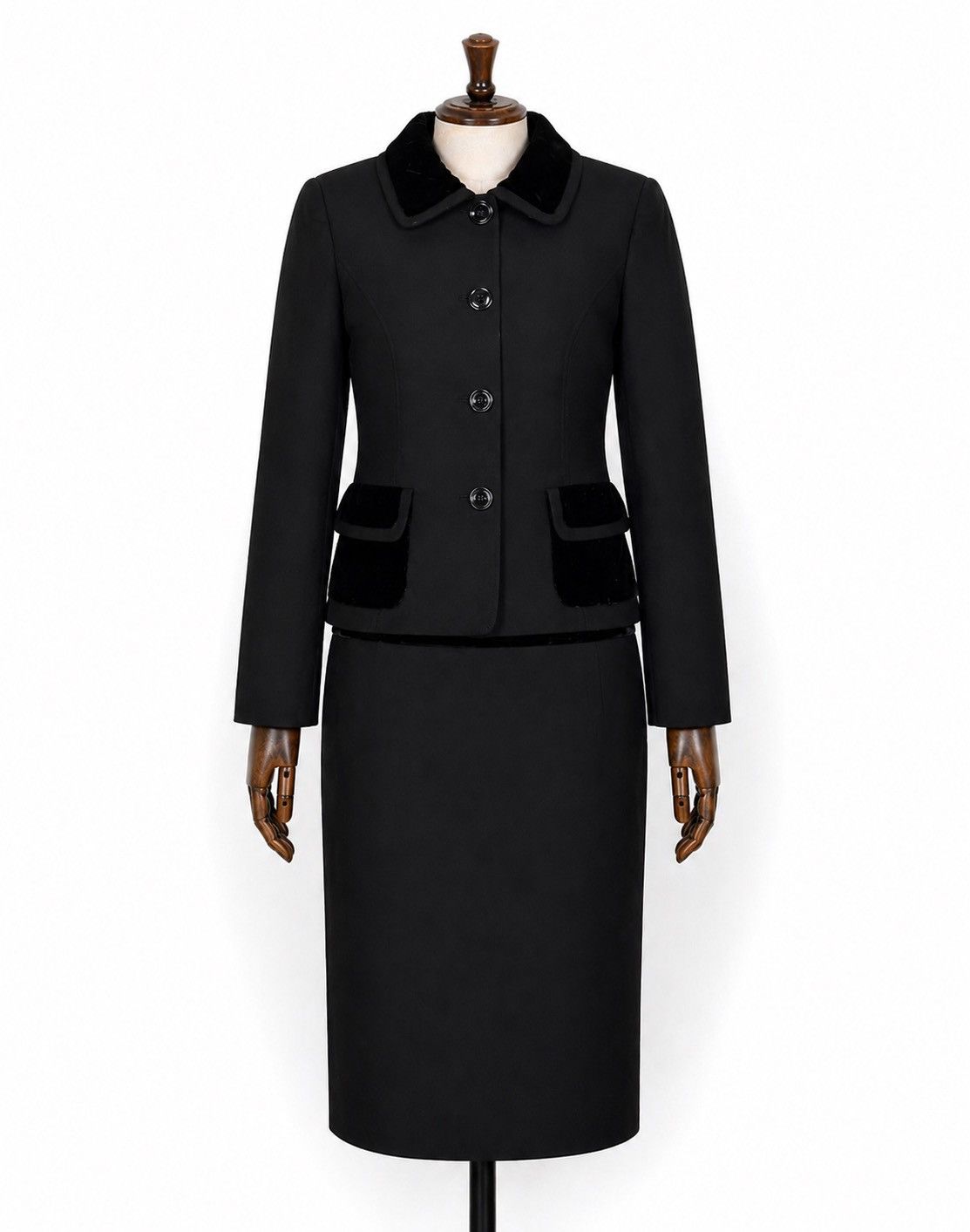 Dolce & Gabbana Authentic Dolce & Gabbana Wool Black Suit Size 44 / M - L Size M / US 6-8 / IT 42-44 - 1 Thumbnail