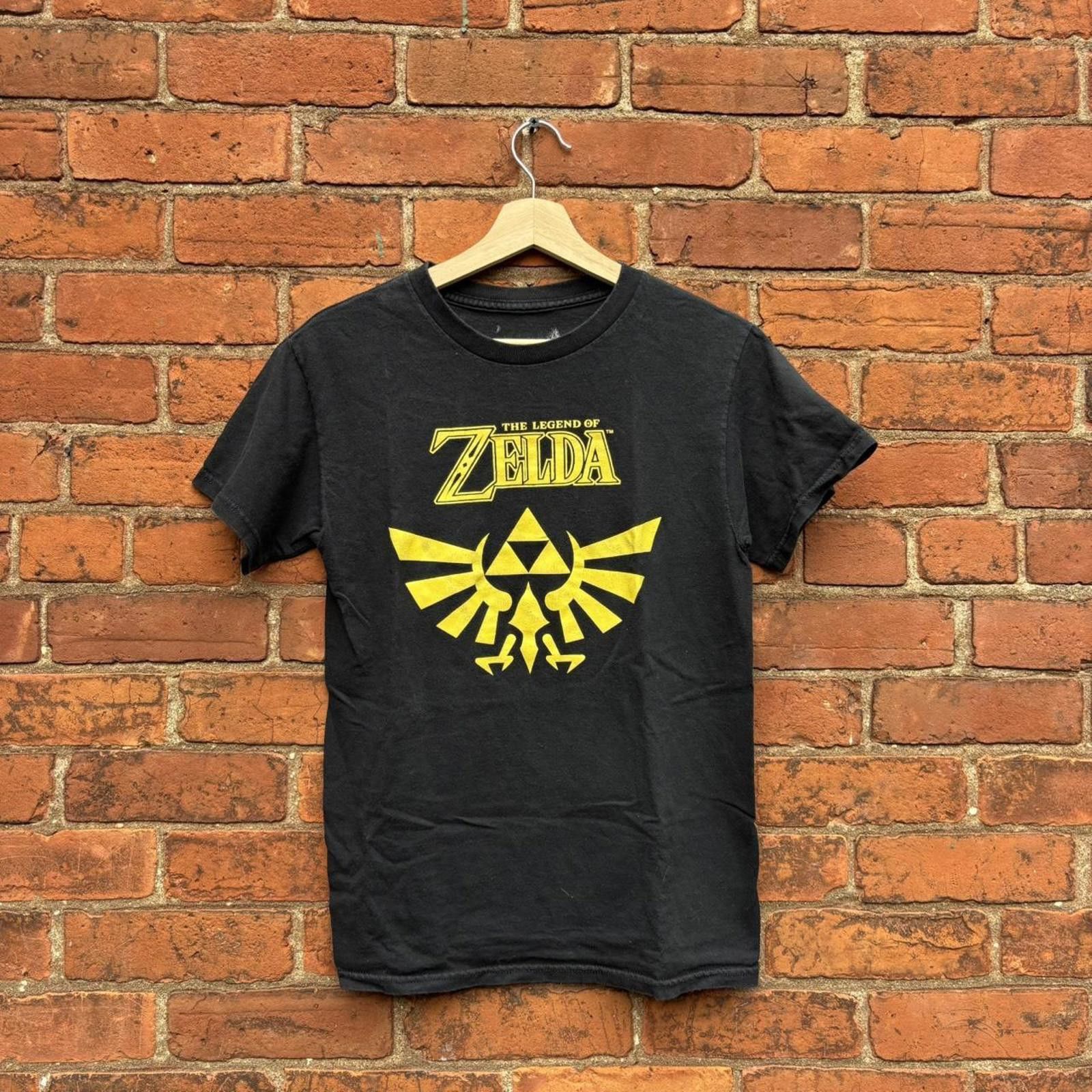 Designer the legend of Zelda t shirt small Size US S / EU 44-46 / 1 - 1 Thumbnail