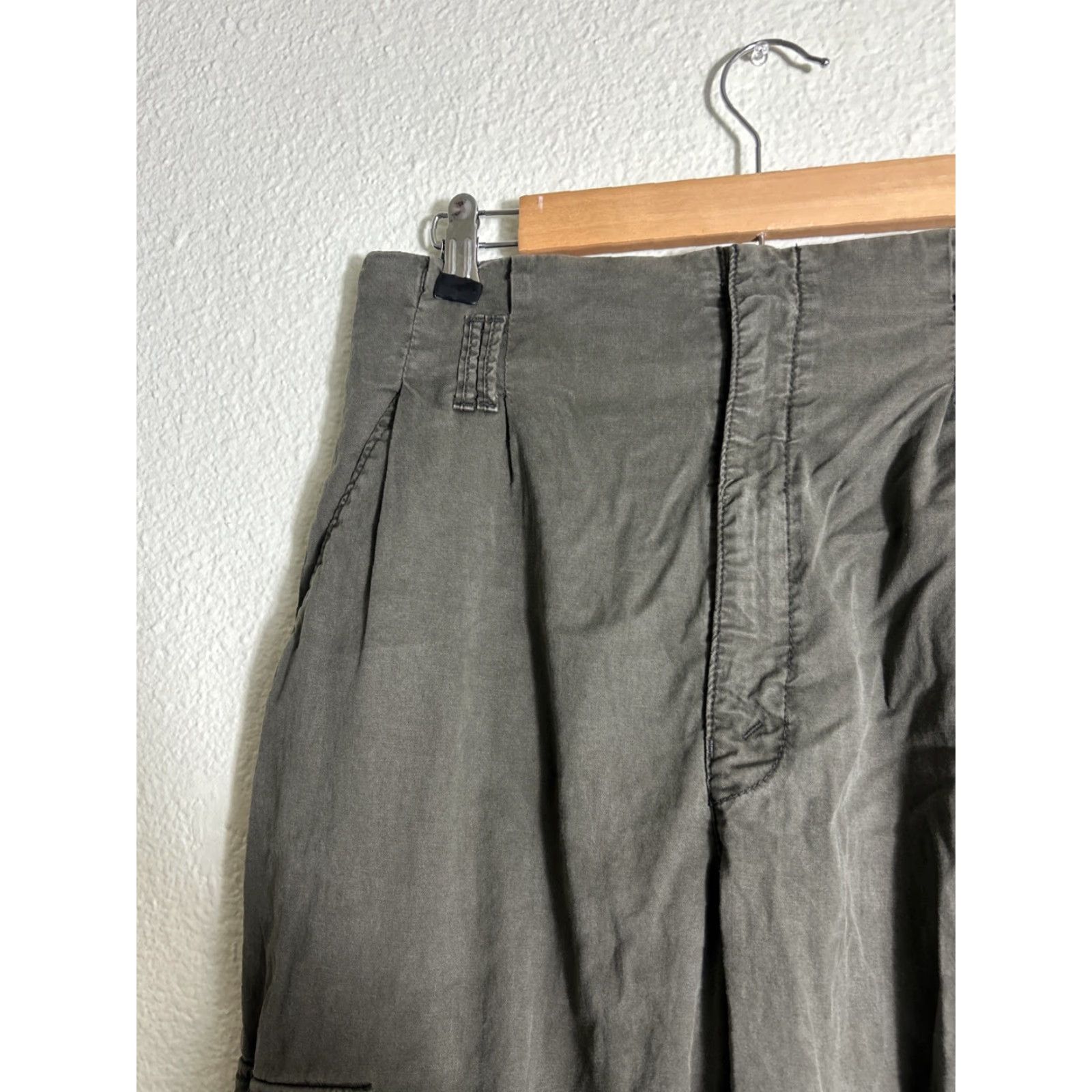White House Black Market VINTAGE White House Black Market cargo pants Olive 30x24 Size 8 Women Tapered Regular Adult Pants Womens Size 30" / US 8 / IT 44 - 5 Thumbnail