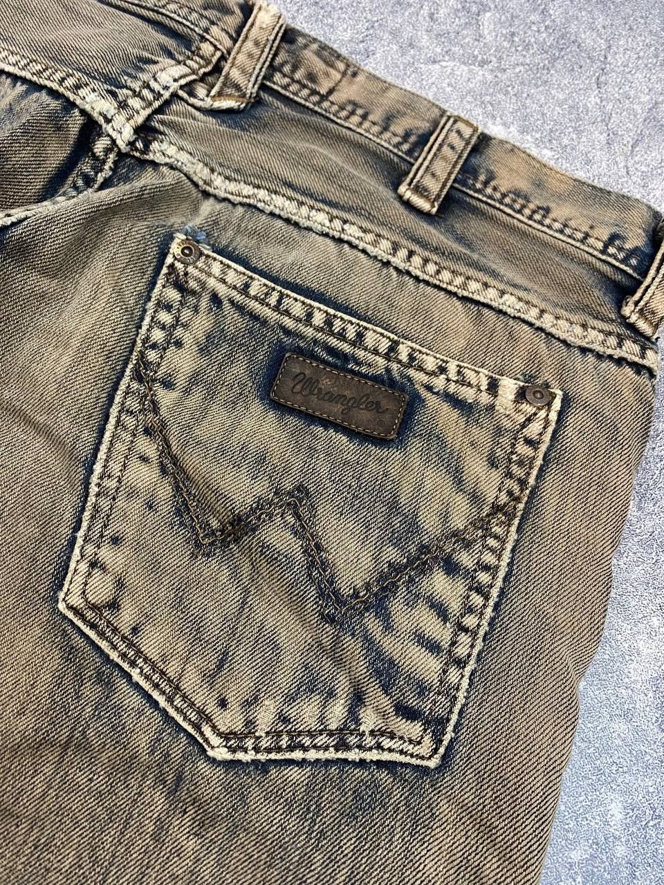Wrangler Wrangler Jeans Dirty Pants faded crazy thrash y2k distressed Size US 36 / EU 52 - 7 Thumbnail
