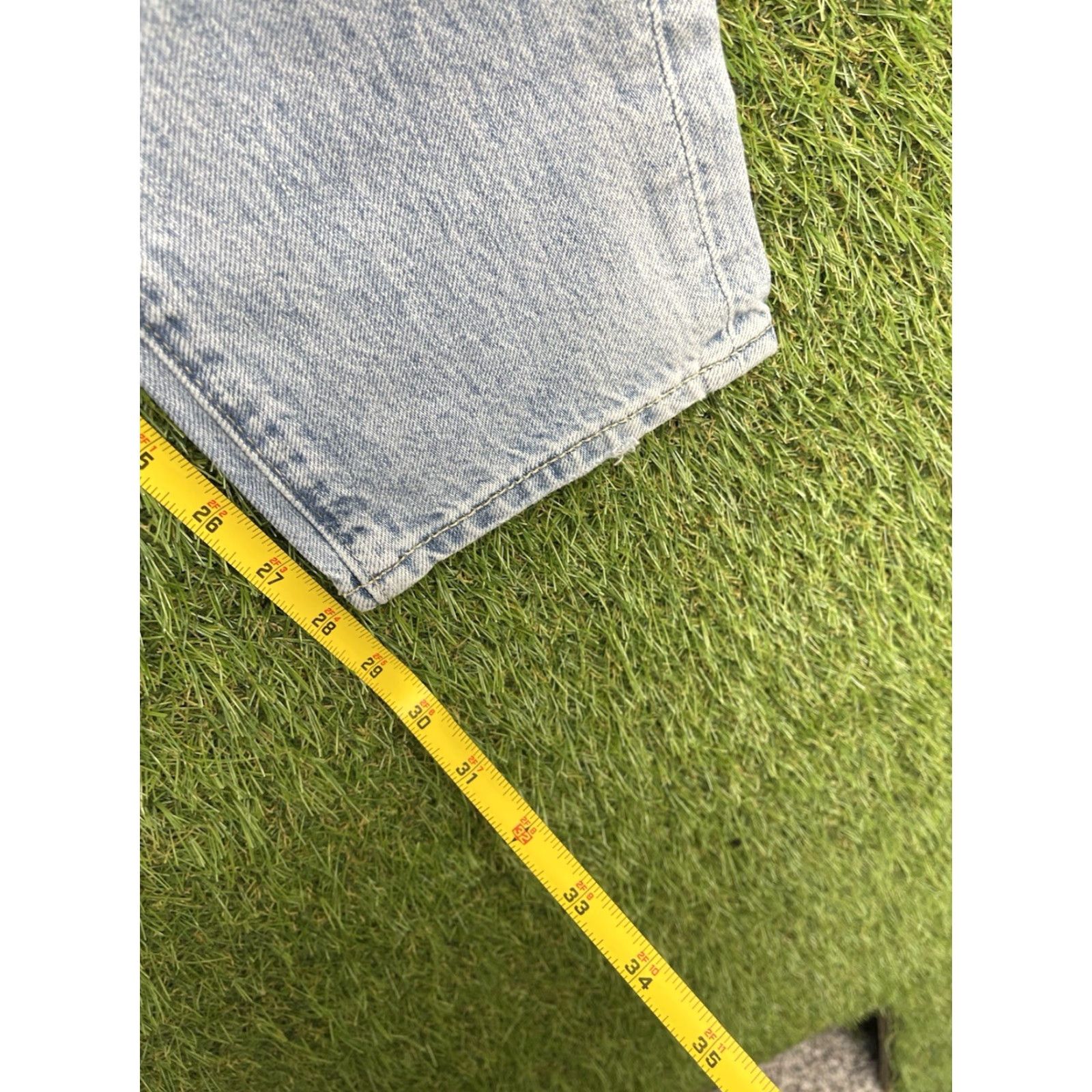 Abercrombie & Fitch Abercrombie & Fitch Jeans Mens 30x30 Blue Light Wash Slim Skinny 30 Inseam 30 in Denim Cotton Polyester Spandex Casual USA Preppy Mens Size US 30 / EU 46 - 4 Thumbnail