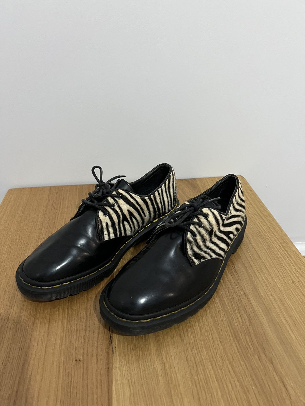 Dr. Martens Dr Martens 1461 Zebra special edition Size US 9 / IT 39 - 1 Thumbnail