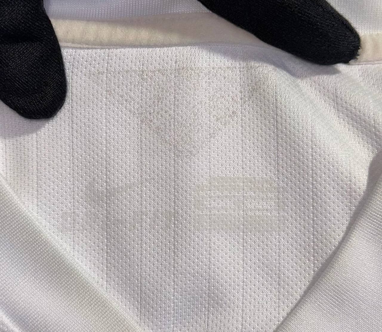 Nike England Home football shirt 2014 - 2016 Team Jersey Nike Size US M / EU 48-50 / 2 - 8 Thumbnail
