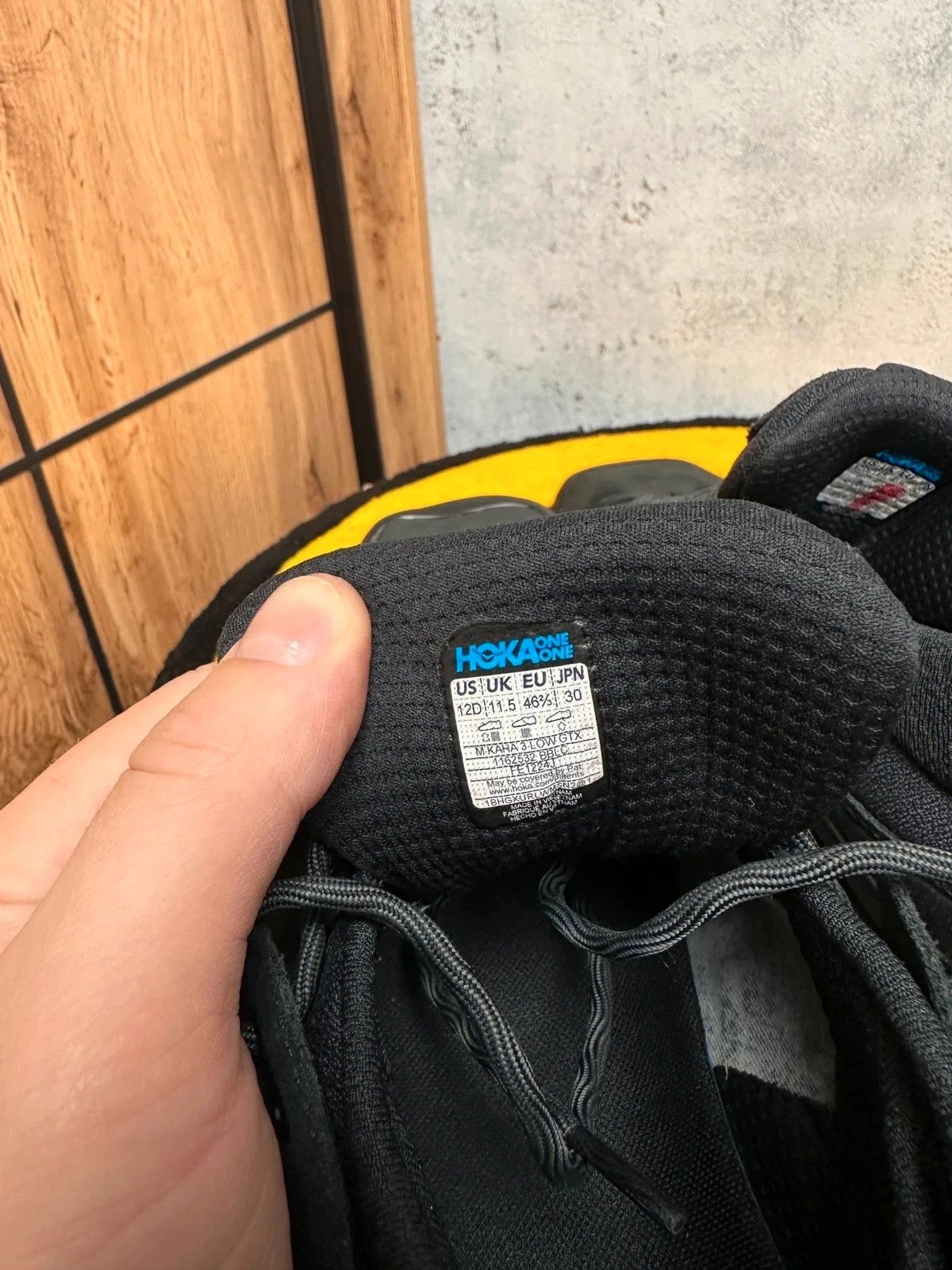 Hoka Hoka Kaha 3 Low GTX shoes gore Tex sneakers black size US12 Size US 12 / EU 45 - 7 Thumbnail