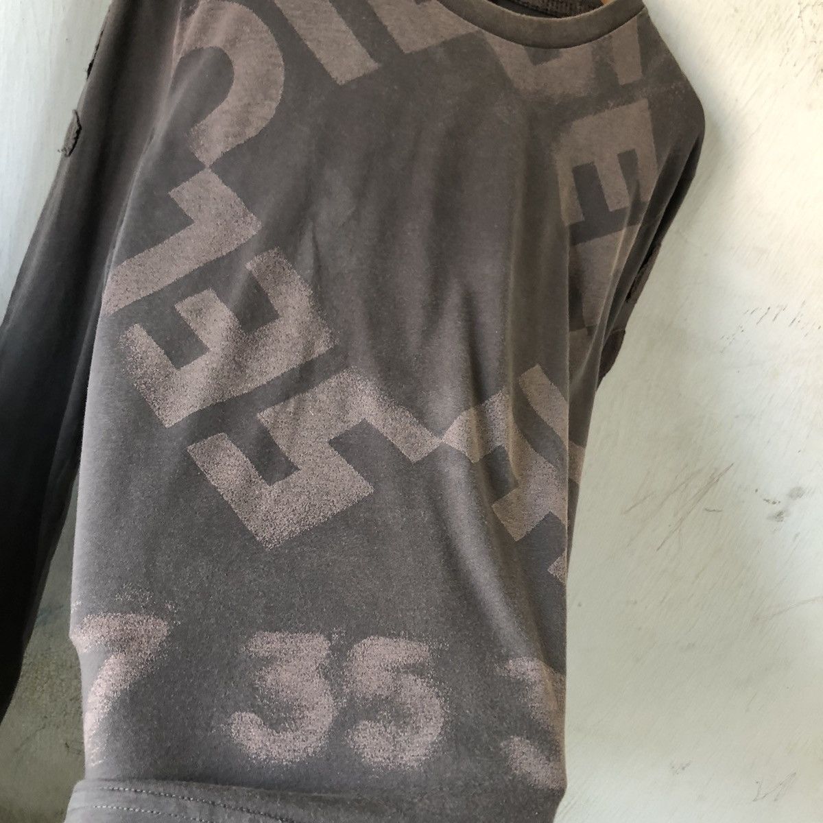 Diesel Vintage Diesel Y2K Long Sleeve Avant Garde Style Size US L / EU 52-54 / 3 - 5 Thumbnail