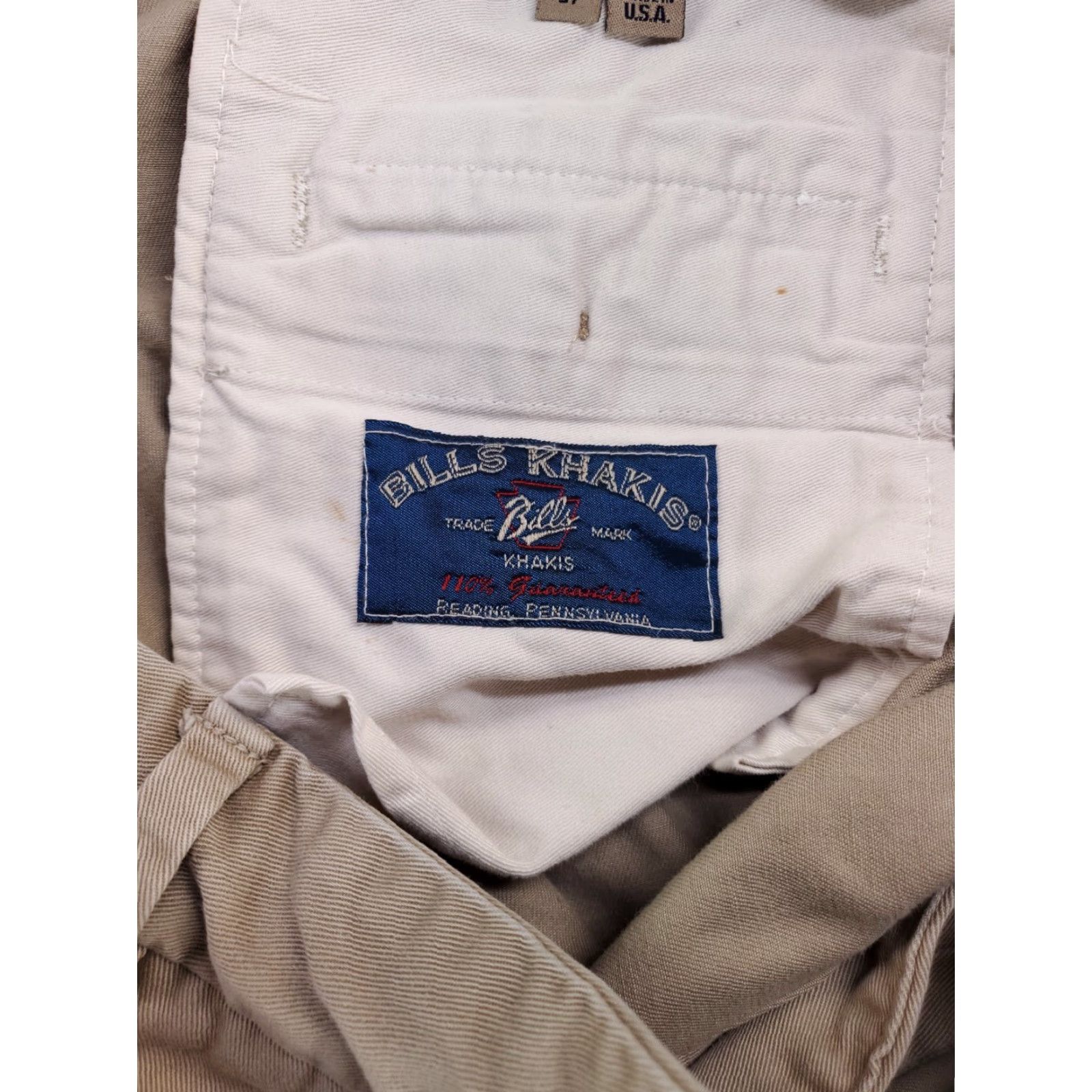 Bills Khakis Bills Khakis Pants Tan Pleated Made USA Mens 36 Regular Chino Beige 31 Inseam 36 x 31 Actual Mens Size US 36 / EU 52 - 3 Thumbnail