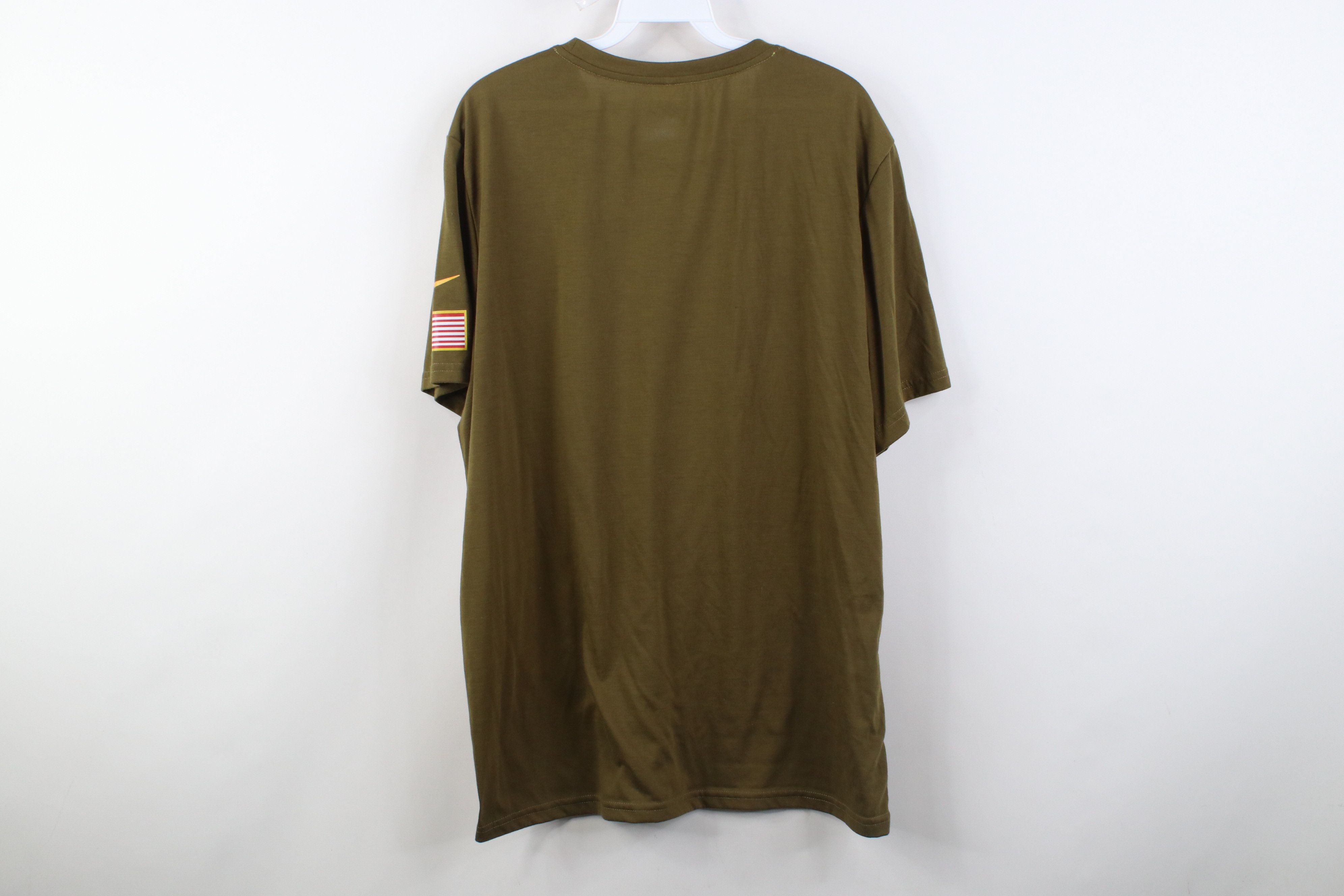 Nike Nike Salute to Service Detroit Lions Short Sleeve T-Shirt Size US XXL / EU 58 / 5 - 12 Thumbnail