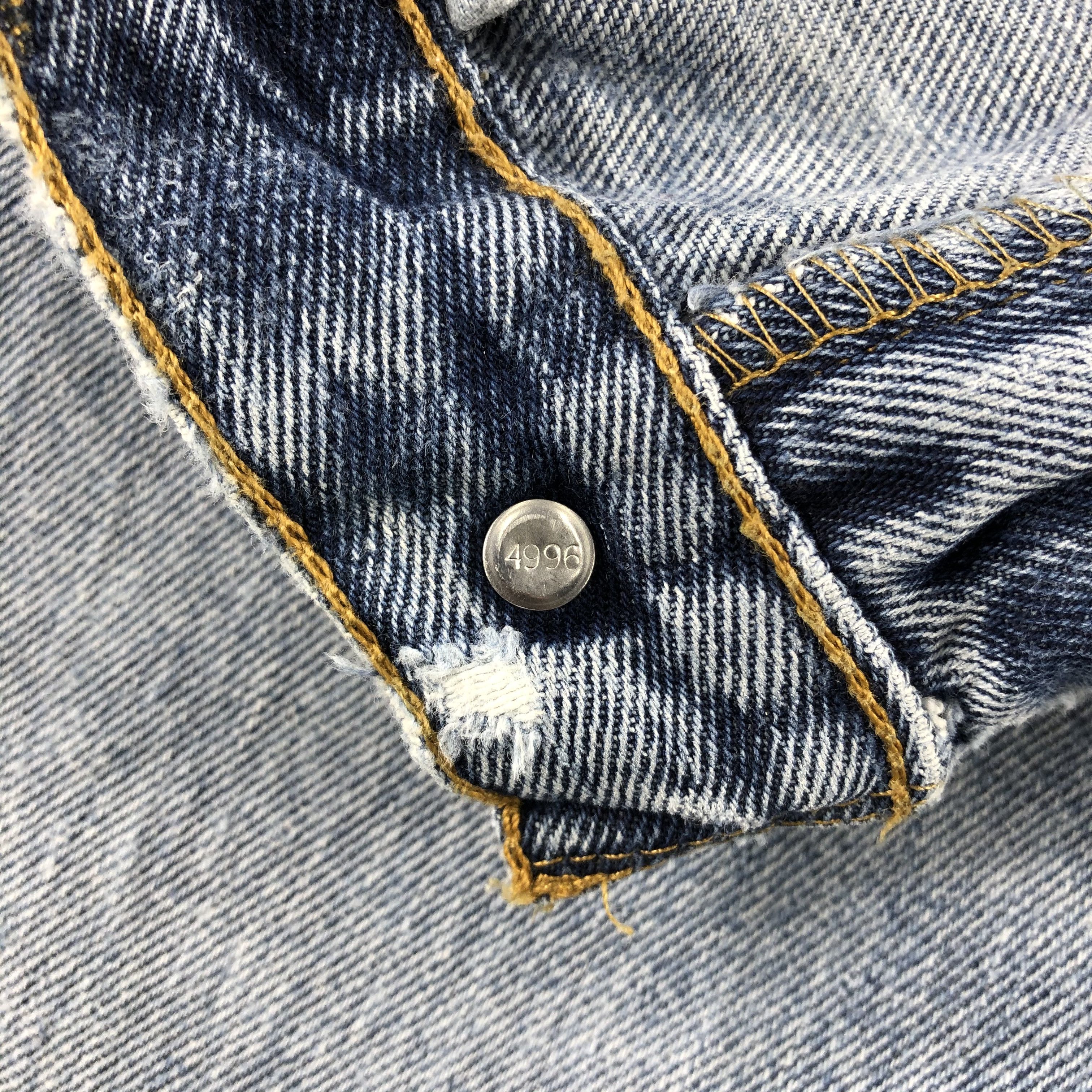 Levi's × Vintage Vintage Blue Wash Levis 505 Jeans-JM2533 Size US 33 - 16 Thumbnail