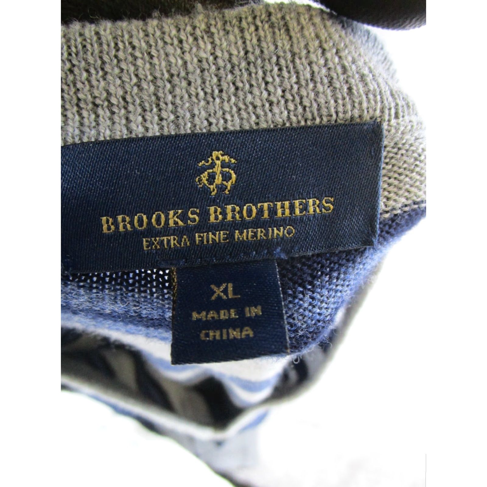 Brooks Brothers Brooks Brothers Sweater Mens XL Gray Wool Knit Pullover V-Neck Size US XL / EU 56 / 4 - 3 Thumbnail