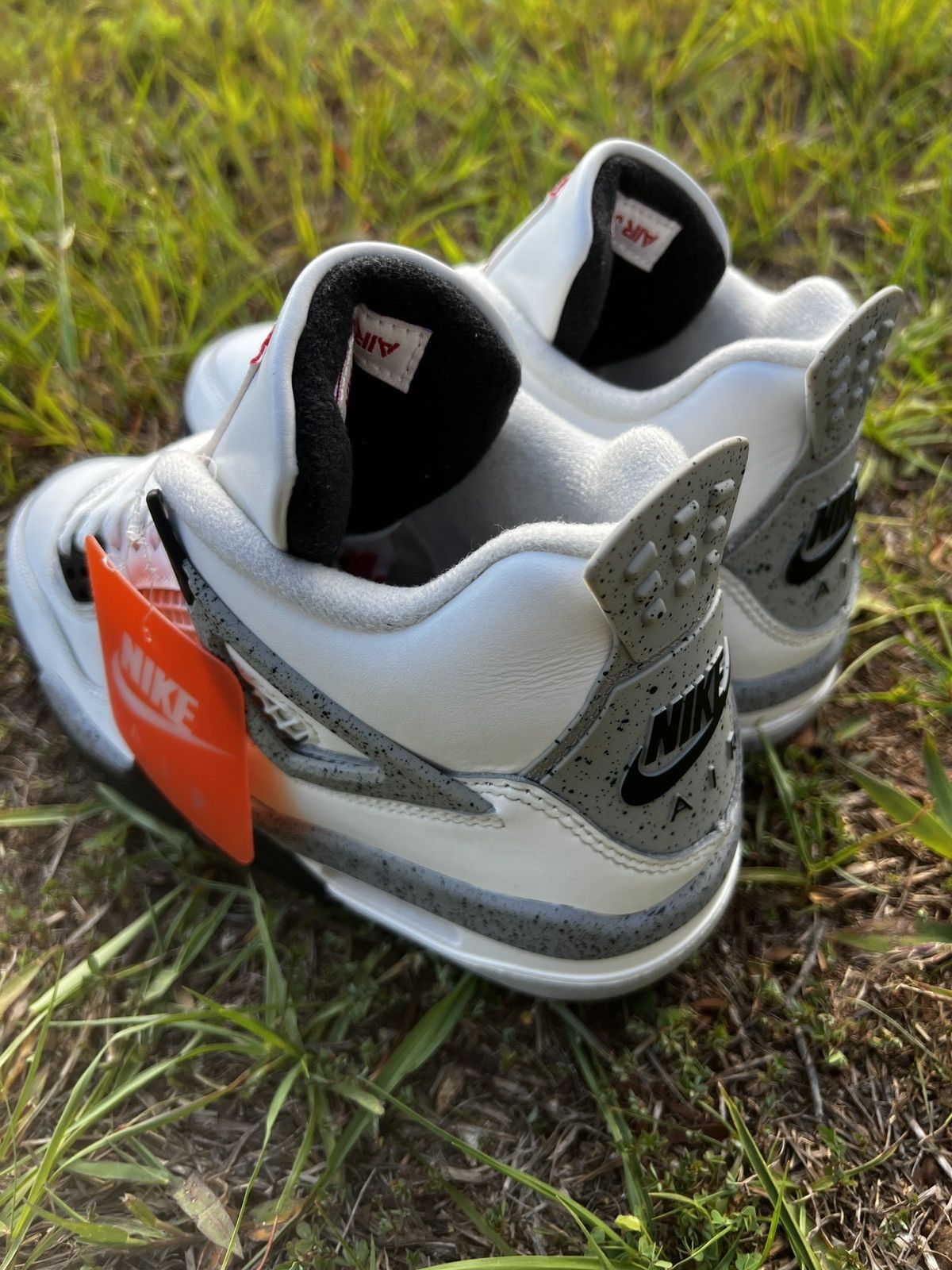 Jordan Brand CLEAN Air Jordan 4 size 7 Mens White Cement Retro 2025 shoes Size US 7 / EU 40 - 7 Thumbnail