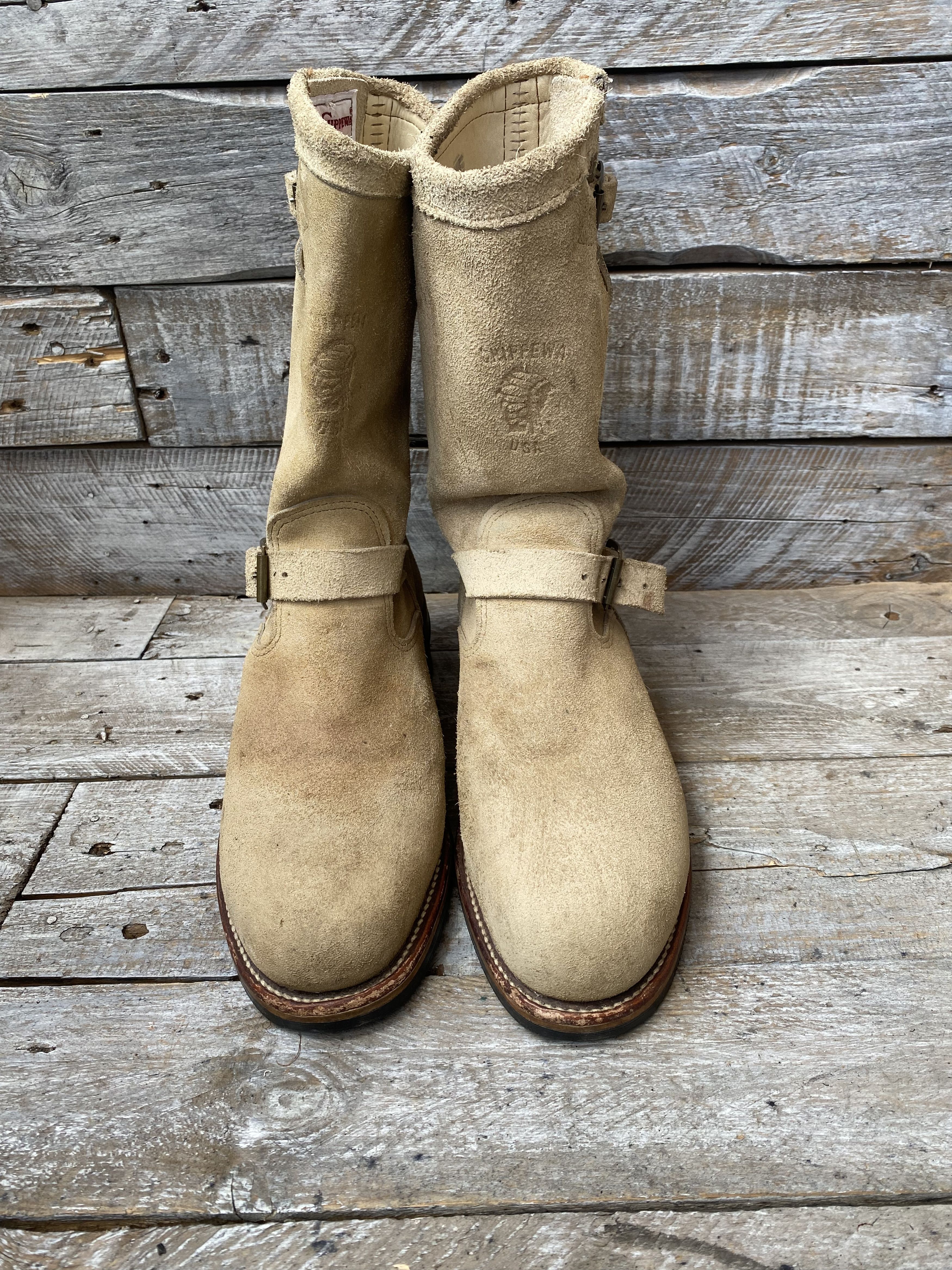 Chippewa Chippewa Sand Suede Engineer Boots | Grailed