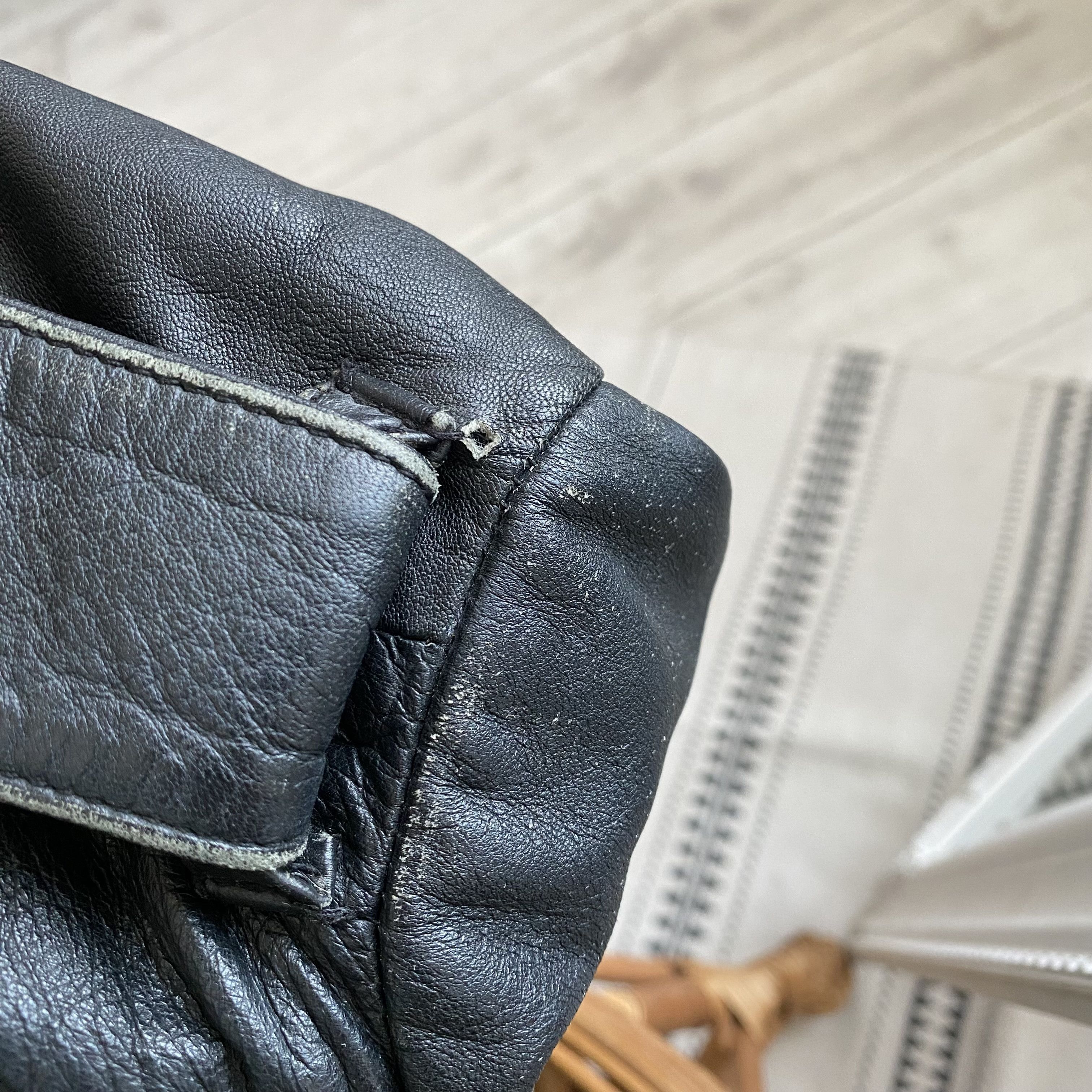 Genuine Leather Vintage Real Leather Biker Jacket japanese Superdry Size US L / EU 52-54 / 3 - 12 Thumbnail