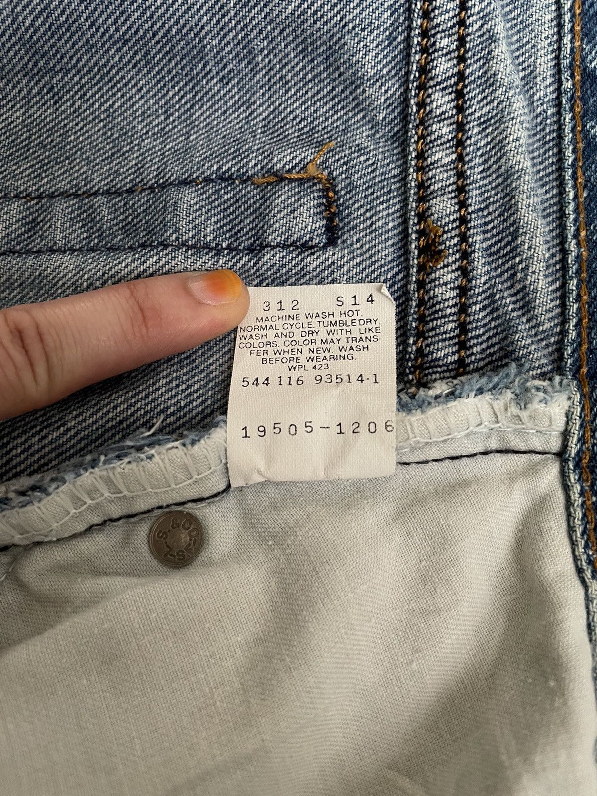 Levi's × Vintage Vintage Brand Levis 505 Made In Usa Jeans 1990s Size US 34 / EU 50 - 9 Thumbnail