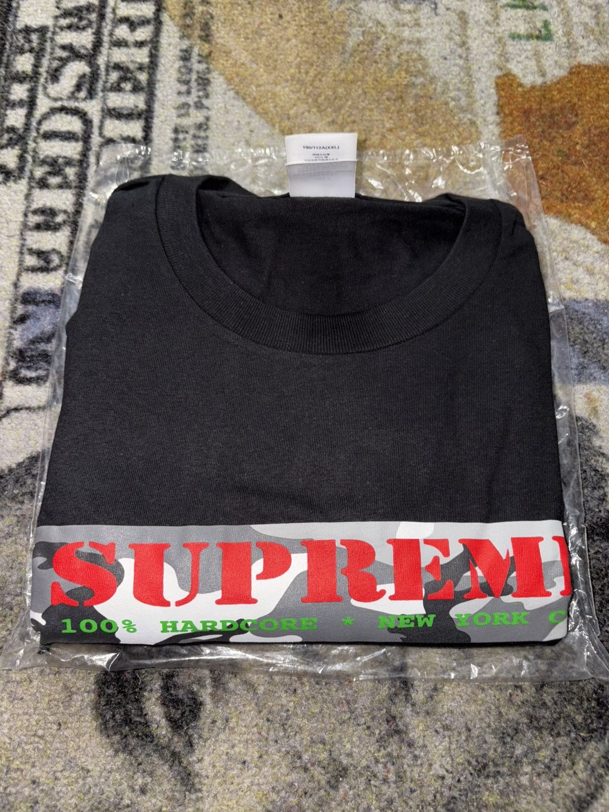 【Supreme】Hardcore T-Shirt★Black★25SS★ Buy Supreme Overprint Knowledge Short-Sleeve Top 'Black