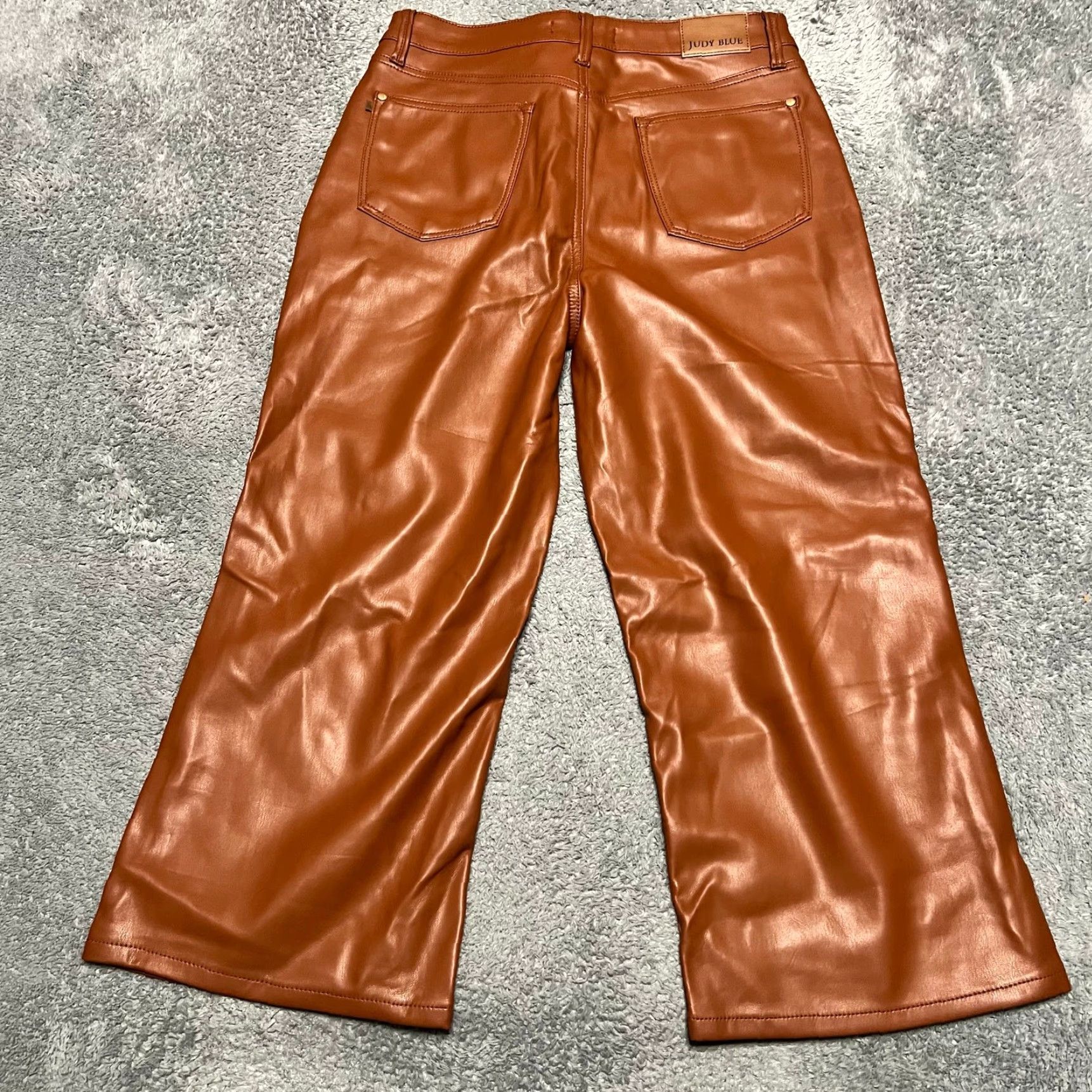 Vintage VINTAGE Judy Blue Pants Womens 11 /30 (32x23.5) Brown Wide Leg Crop Vegan Faux Leather Womens 11 /30 Brown Wide Leg Cropped Pants Judy Blue Size 32" / US 10 / IT 46 - 2 Thumbnail