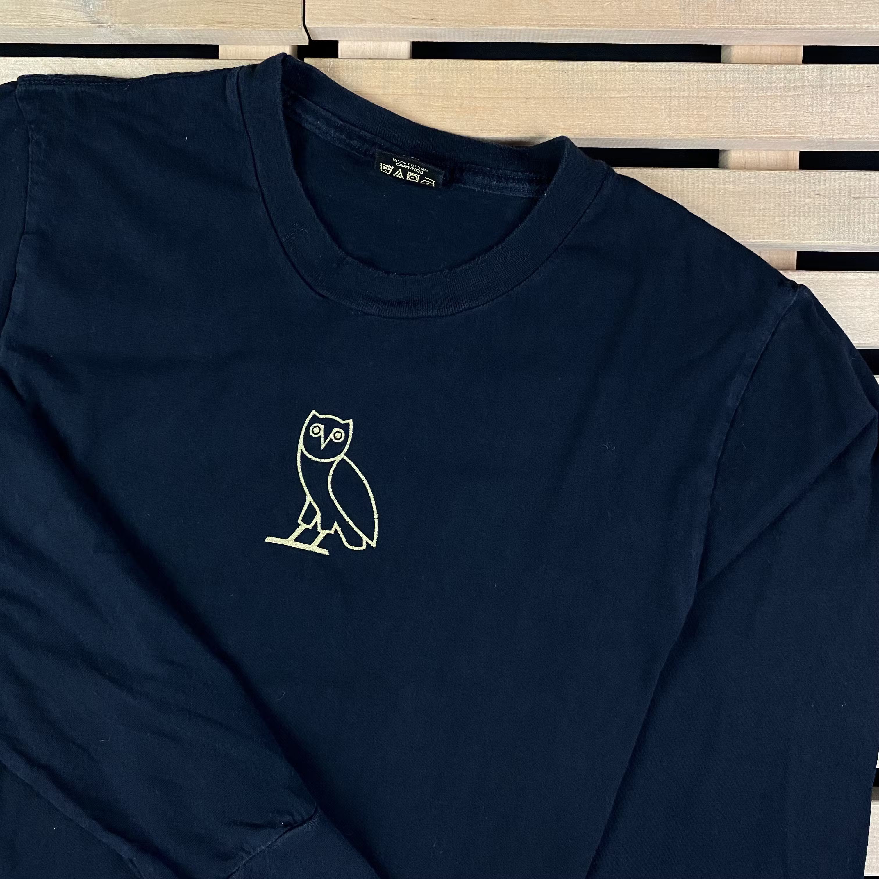 October's Very Own Mens Long Sleeve OVO October’s Very Own Center Logo Size S Size US S / EU 44-46 / 1 - 2 Thumbnail