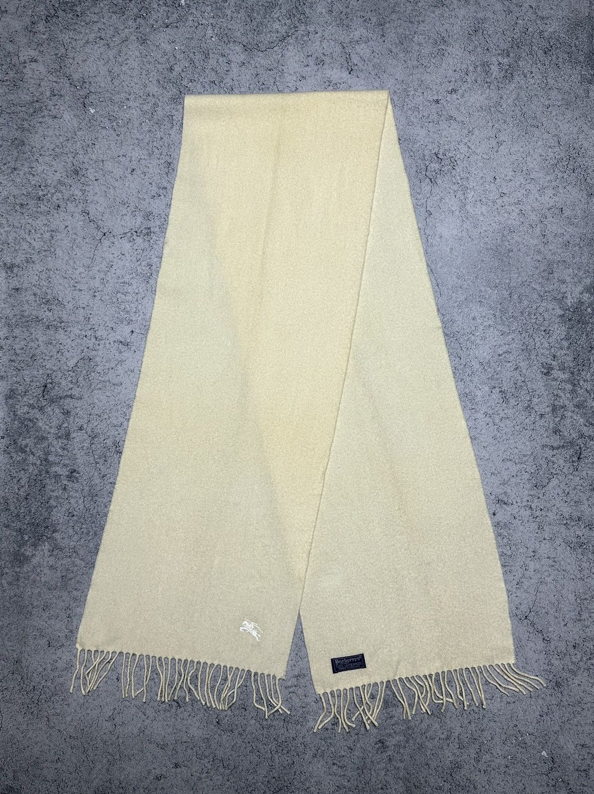 Burberry Vintage Burberrys Scarf Muffler Size ONE SIZE - 2 Thumbnail