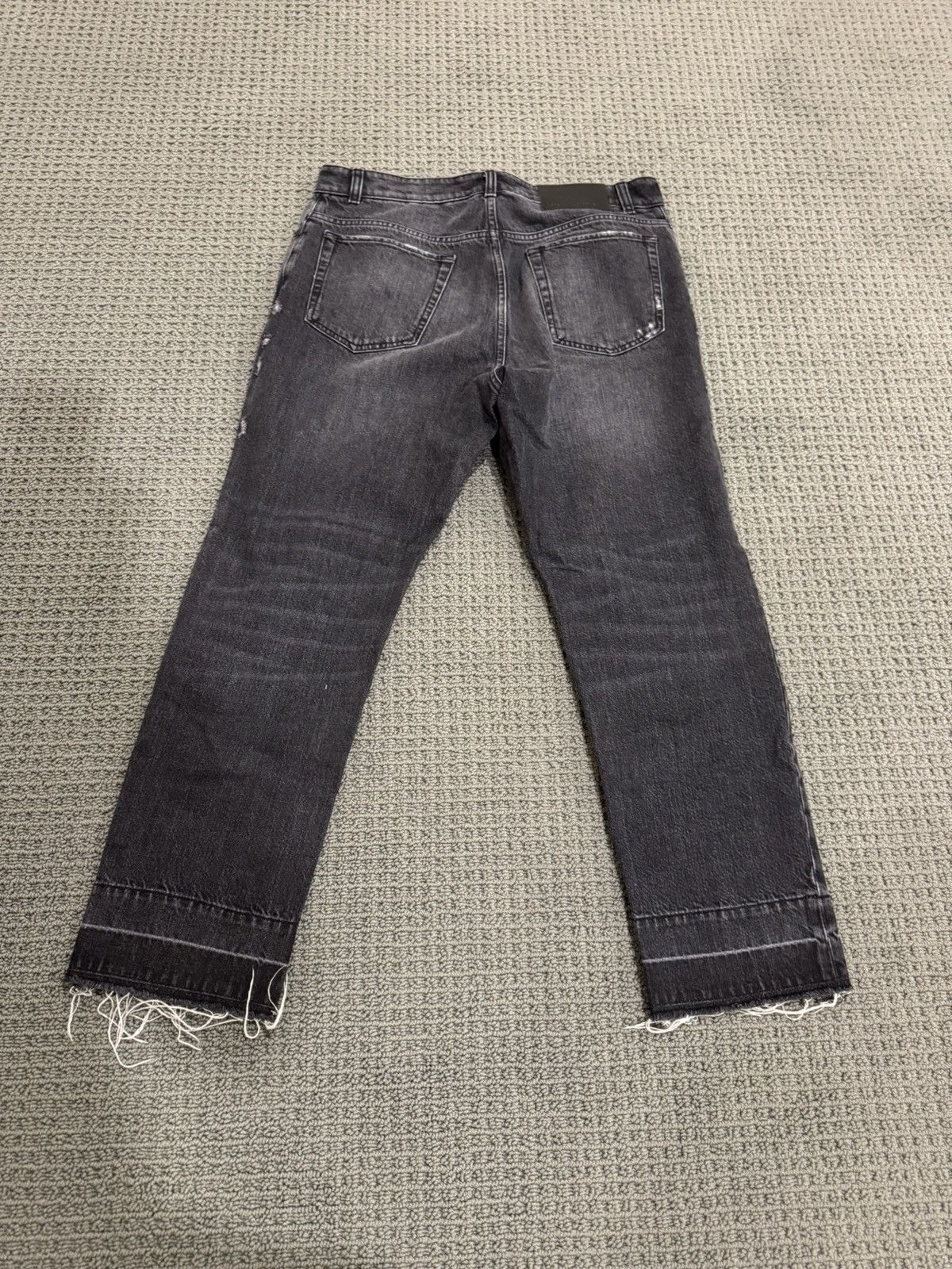 Stella McCartney Luxury Made in Italy distressed jeans in faded black Size US 32 / EU 48 - 2 Thumbnail