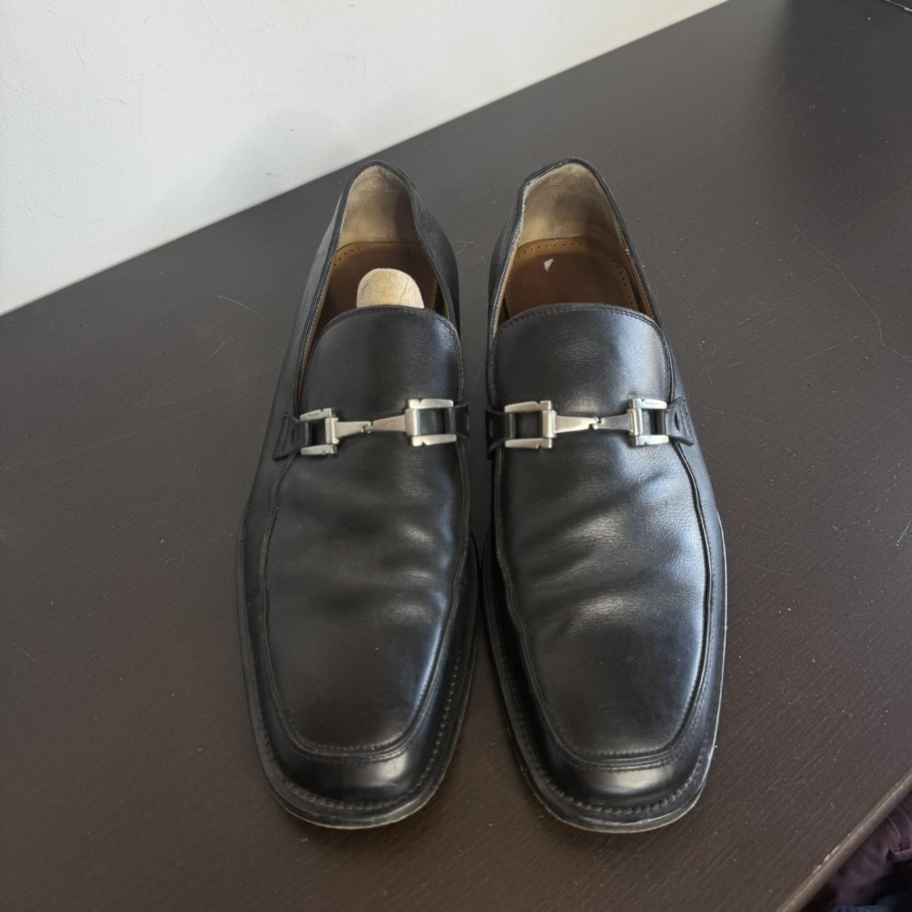 Salvatore Ferragamo Salvatore Ferregamo Leather Loafers Black Size US 11.5 / EU 44-45 - 2 Thumbnail