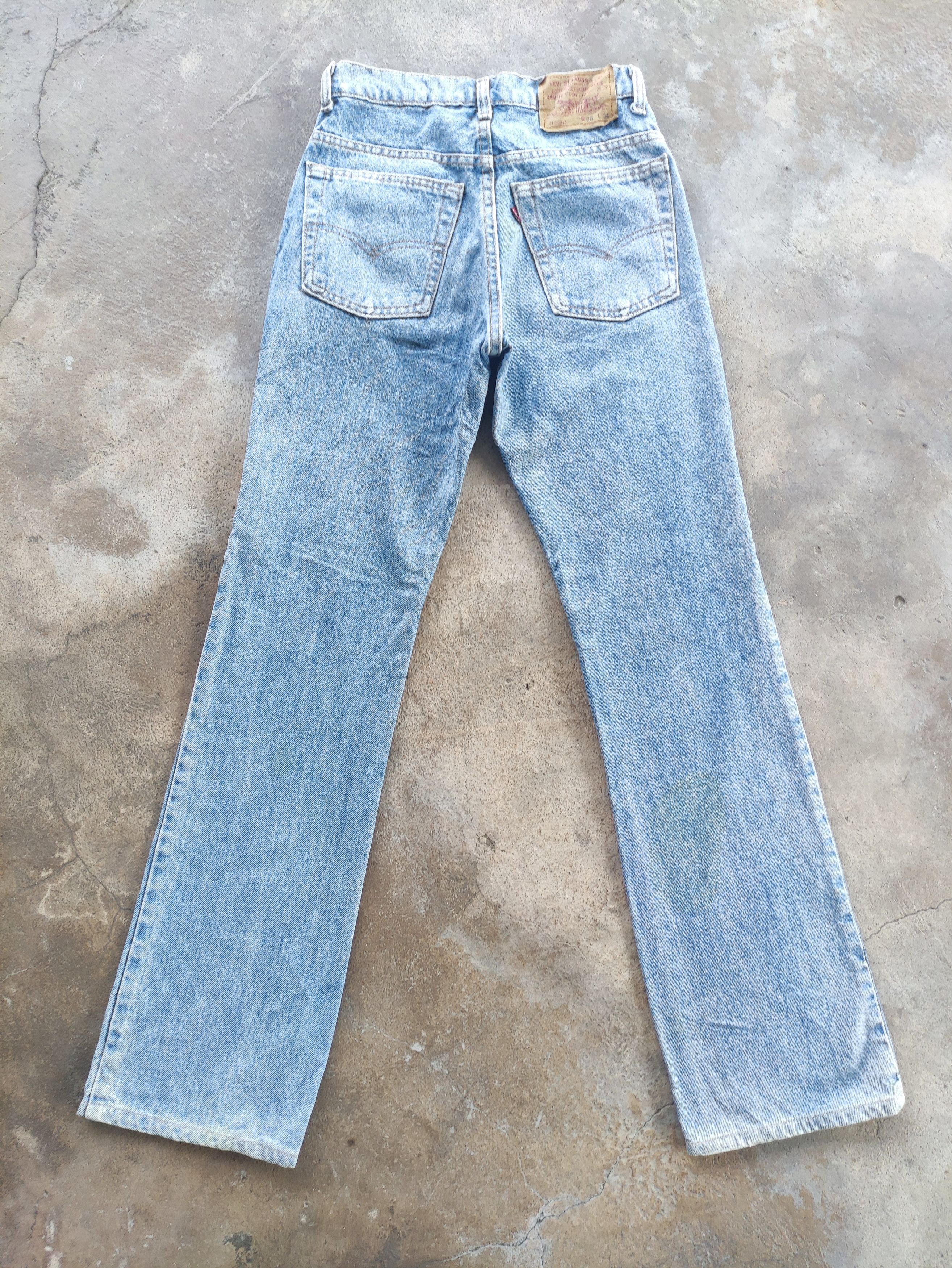 Levi's Vintage Levi's Brand Denim Faded Ripped Pants Size US 26 / EU 42 - 9 Thumbnail