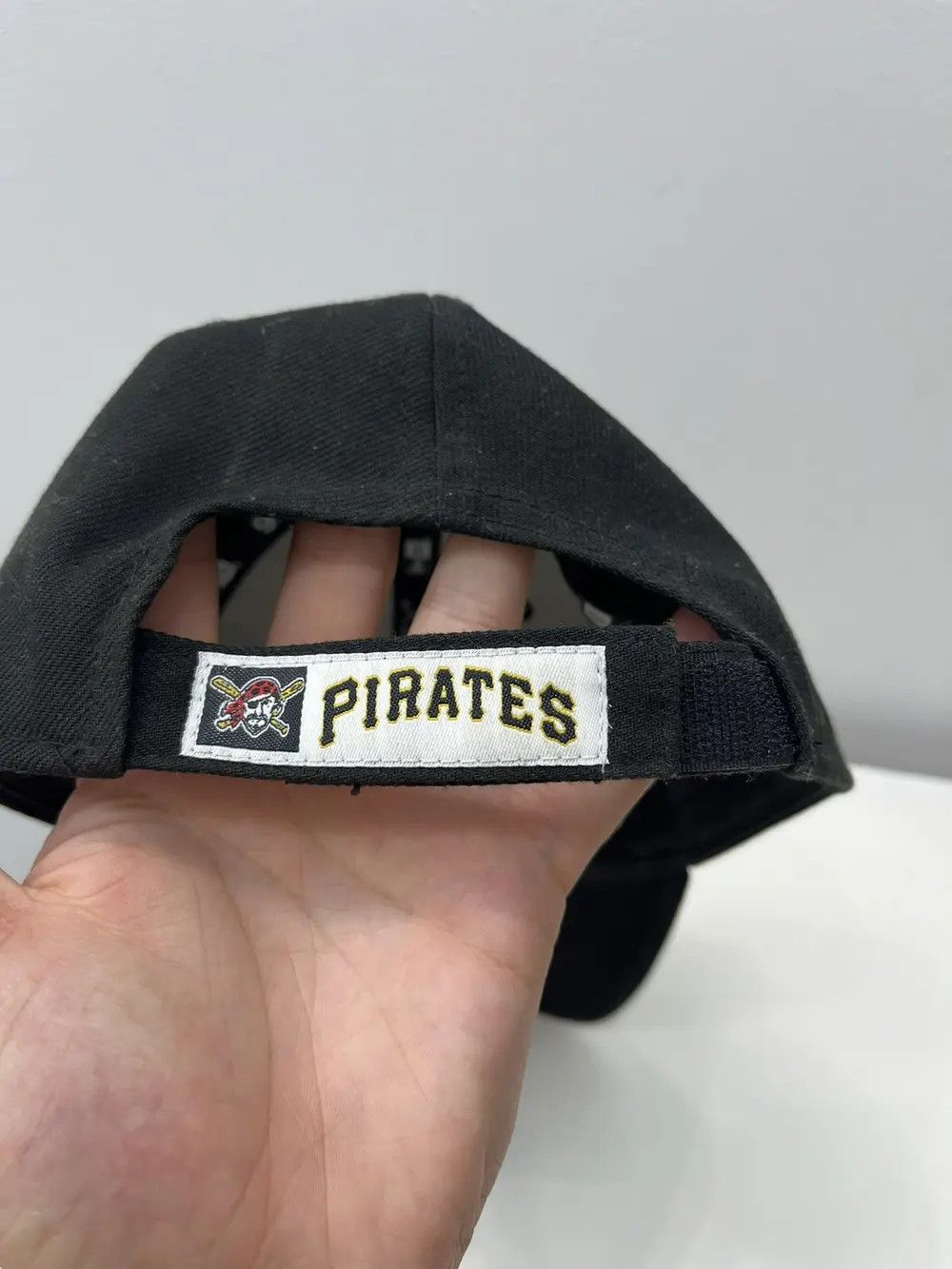 New Era Pittsburgh Pirates New Era Fitted Hat Cap Hat Size ONE SIZE - 3 Thumbnail
