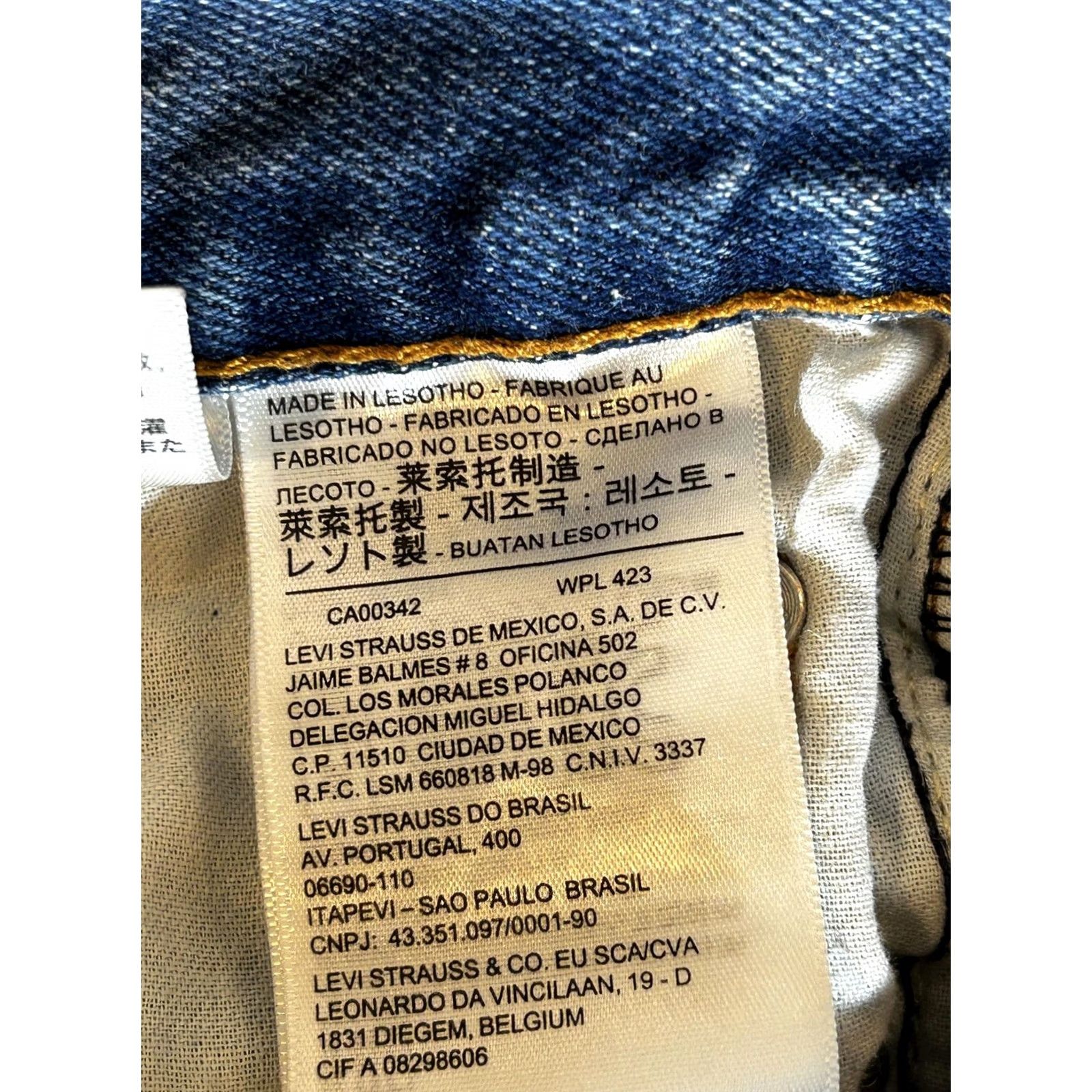 Levi's Levi's 505 Jeans Mens 30x32 Regular Straight Blue Denim Medium Wash Slim Fit? (adjusted) Size US 30 / EU 46 - 6 Thumbnail