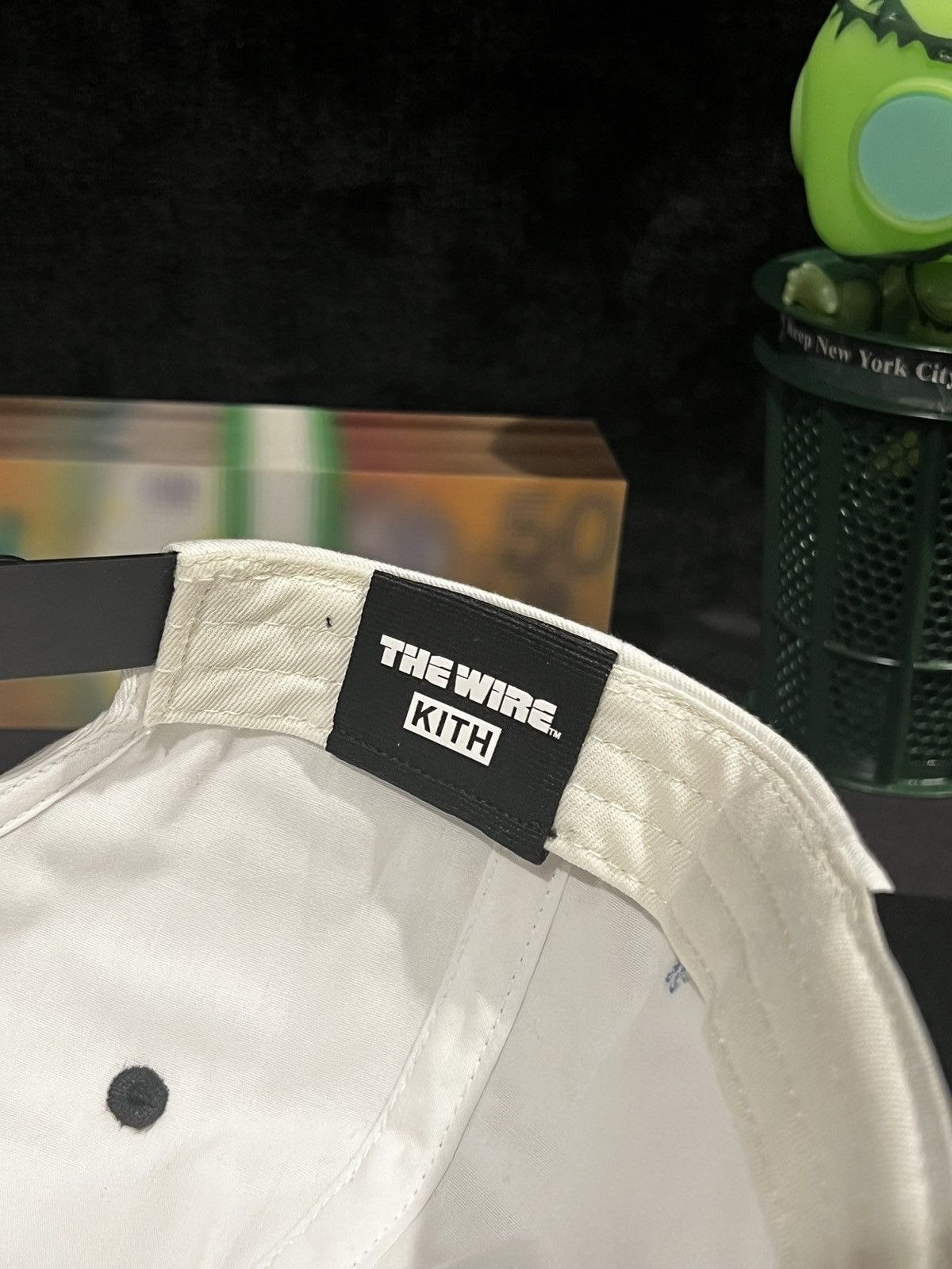 Kith 🧢 One Size | KITH - THE WIRE ARE YOU LISTENING SNAPBACK Size ONE SIZE - 7 Thumbnail