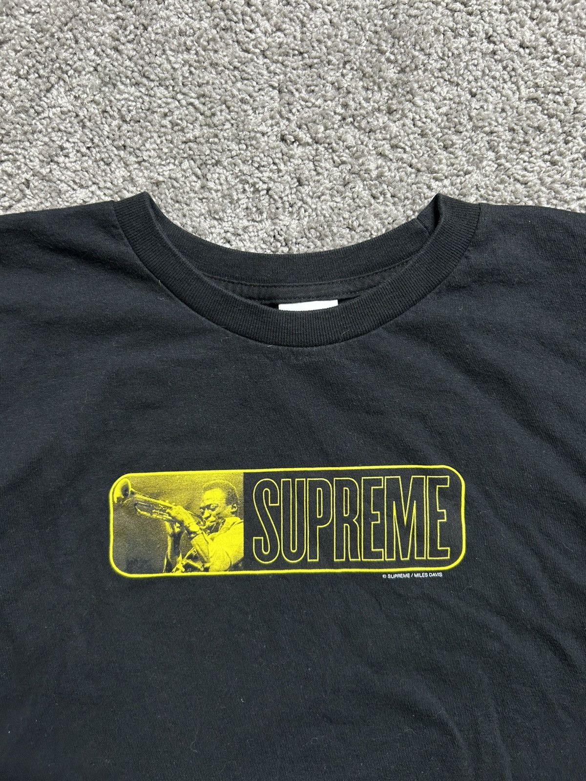 Supreme Supreme Miles Davis Tee Black Made in USA Size US M / EU 48-50 / 2 - 2 Thumbnail