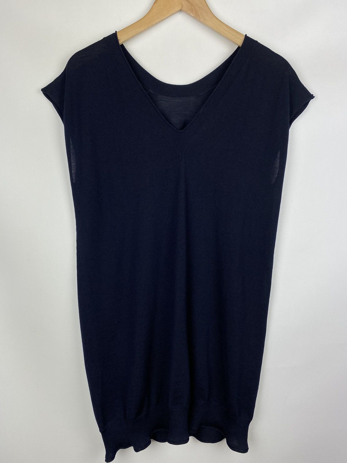 Miu Miu Miu Miu ladies sleeveless v-neck tunic dress size 42 Navy Size M / US 6-8 / IT 42-44 - 1 Thumbnail