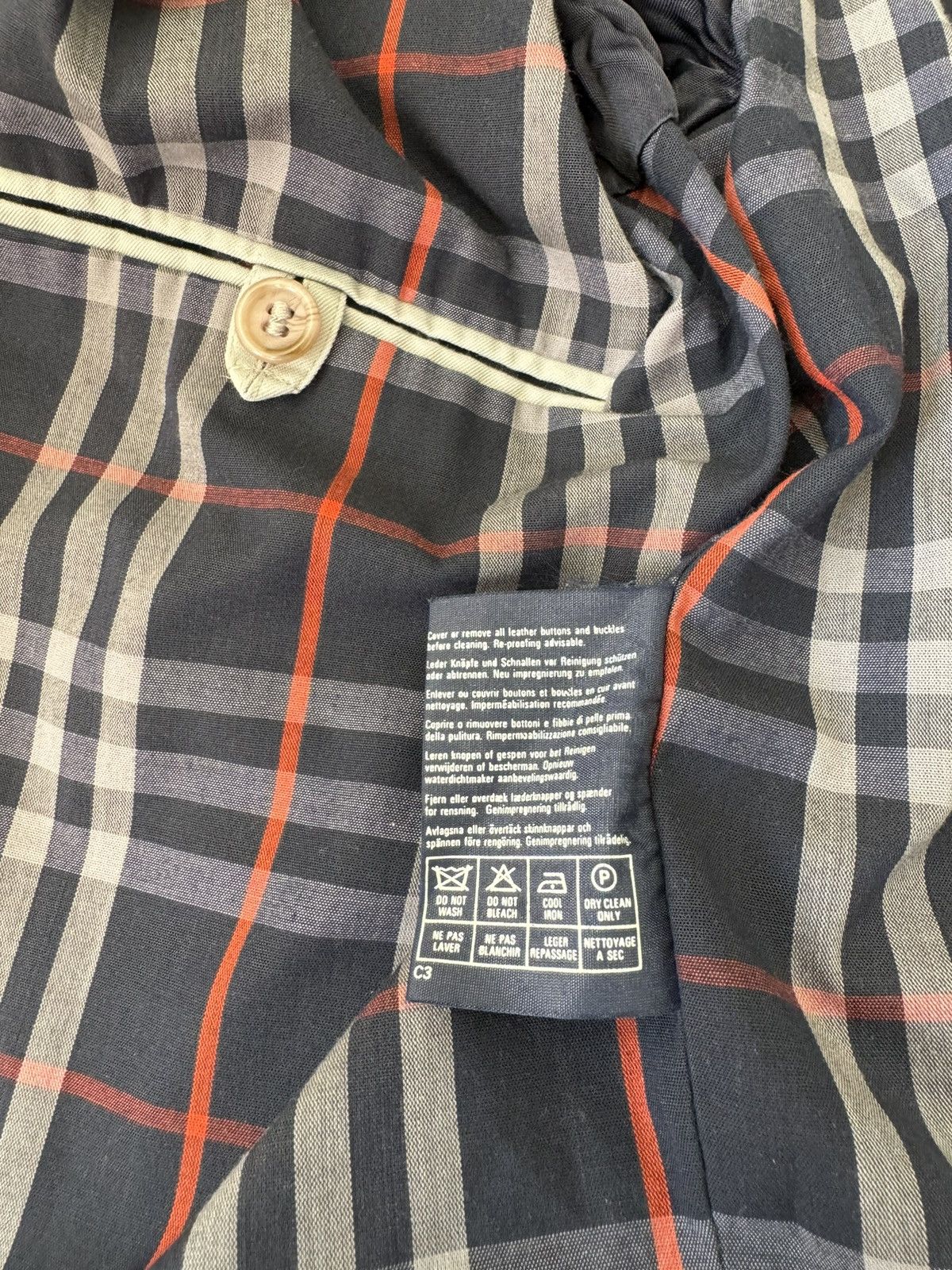 Burberry Burberrys jacket, burberry jacket, trench burberrys Size L / US 10 / IT 46 - 11 Thumbnail