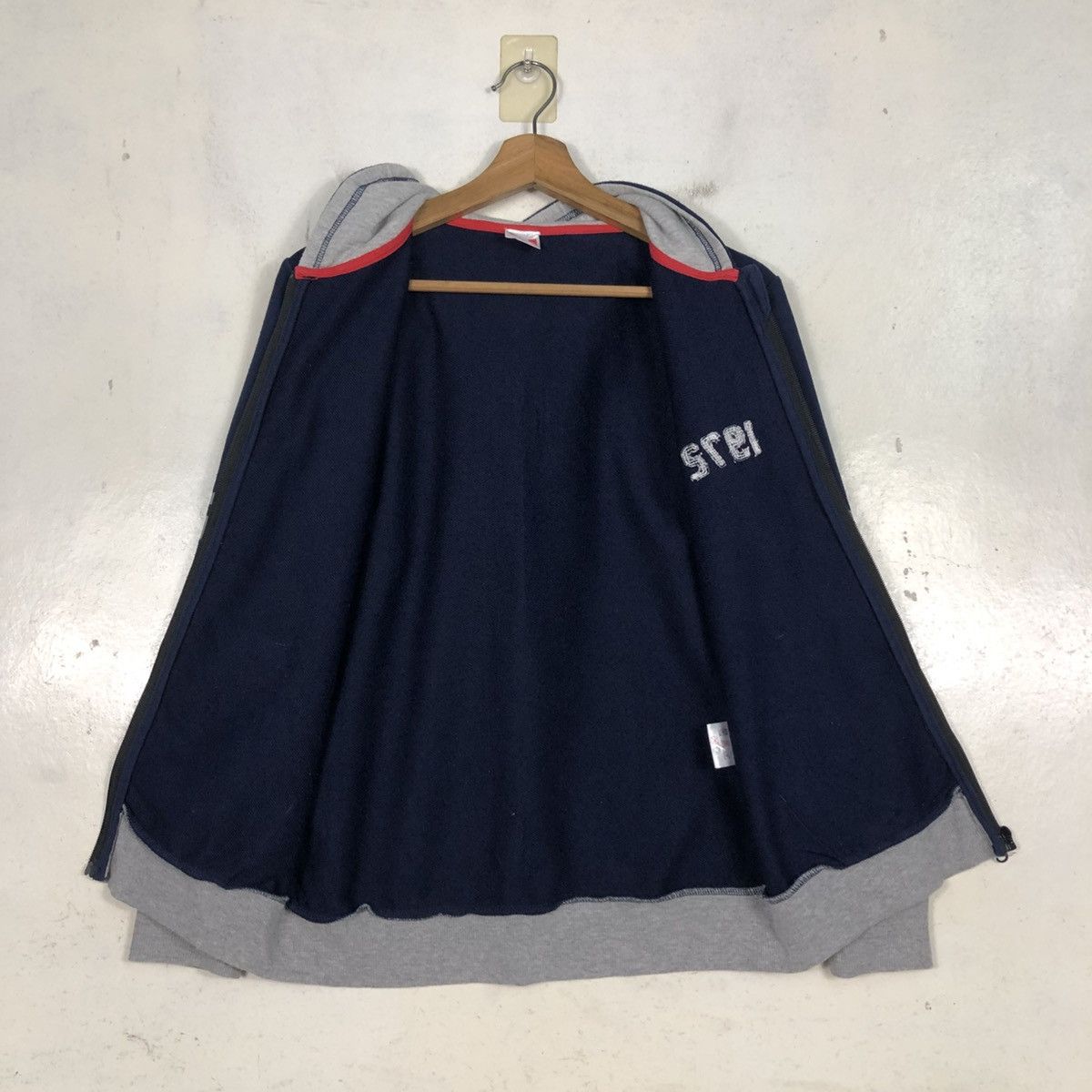 Japanese Brand 📌Major League Baseball Sweatshirt Size US M / EU 48-50 / 2 - 15 Thumbnail