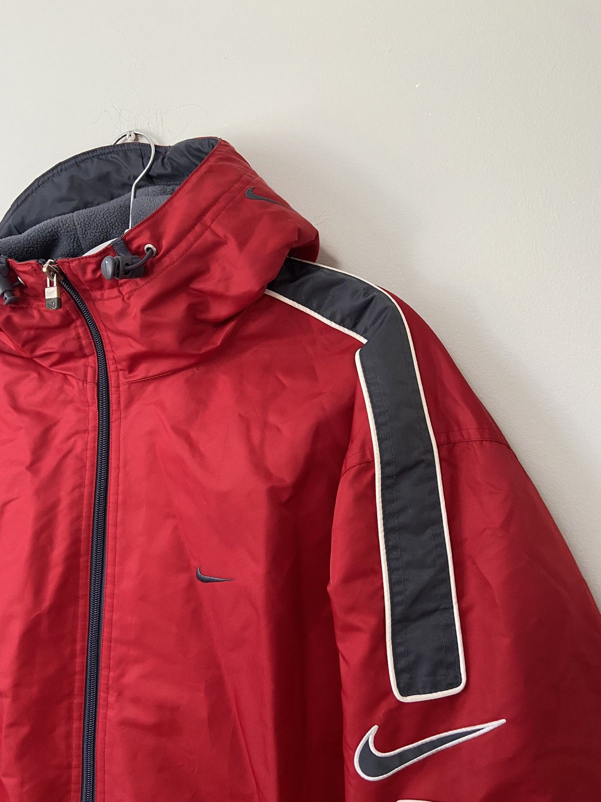 Nike × Vintage 2000s Nike Big Swoosh Stripe Heavy Jacket Size US L / EU 52-54 / 3 - 5 Thumbnail