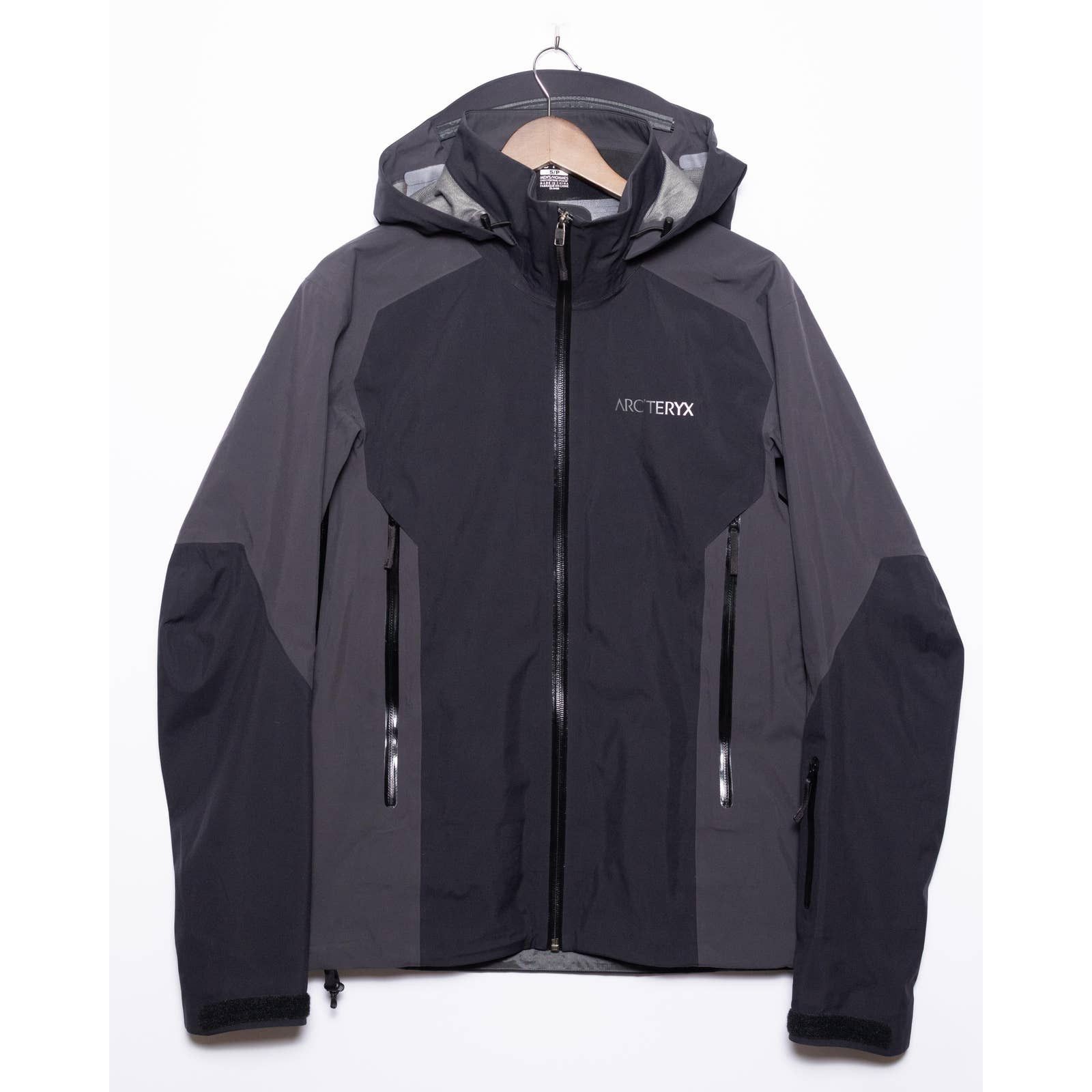 image of Arcteryx Arc'teryx Stingray Jacket Black Gore-Tex Ski Snowboard, Men's (Size Small)