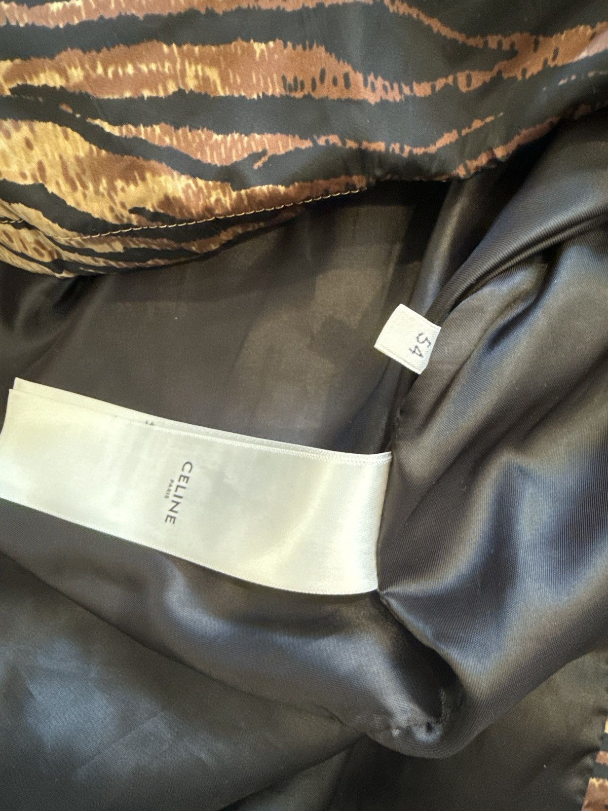 Celine Celine animal print coach jacket Size US XL / EU 56 / 4 - 7 Thumbnail