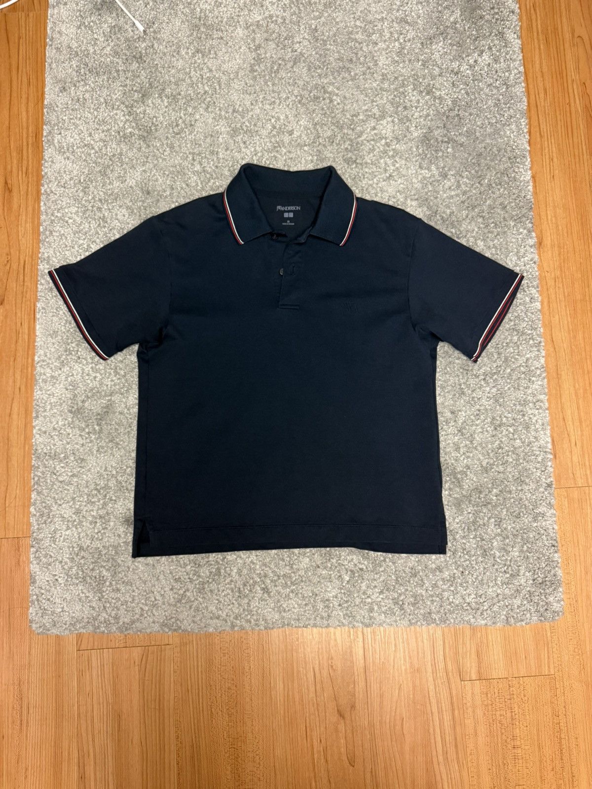 JW Anderson × Uniqlo JW Anderson x Uniqlo Navy Cropped Polo Shirt Size US XS / EU 42 / 0 - 1 Thumbnail
