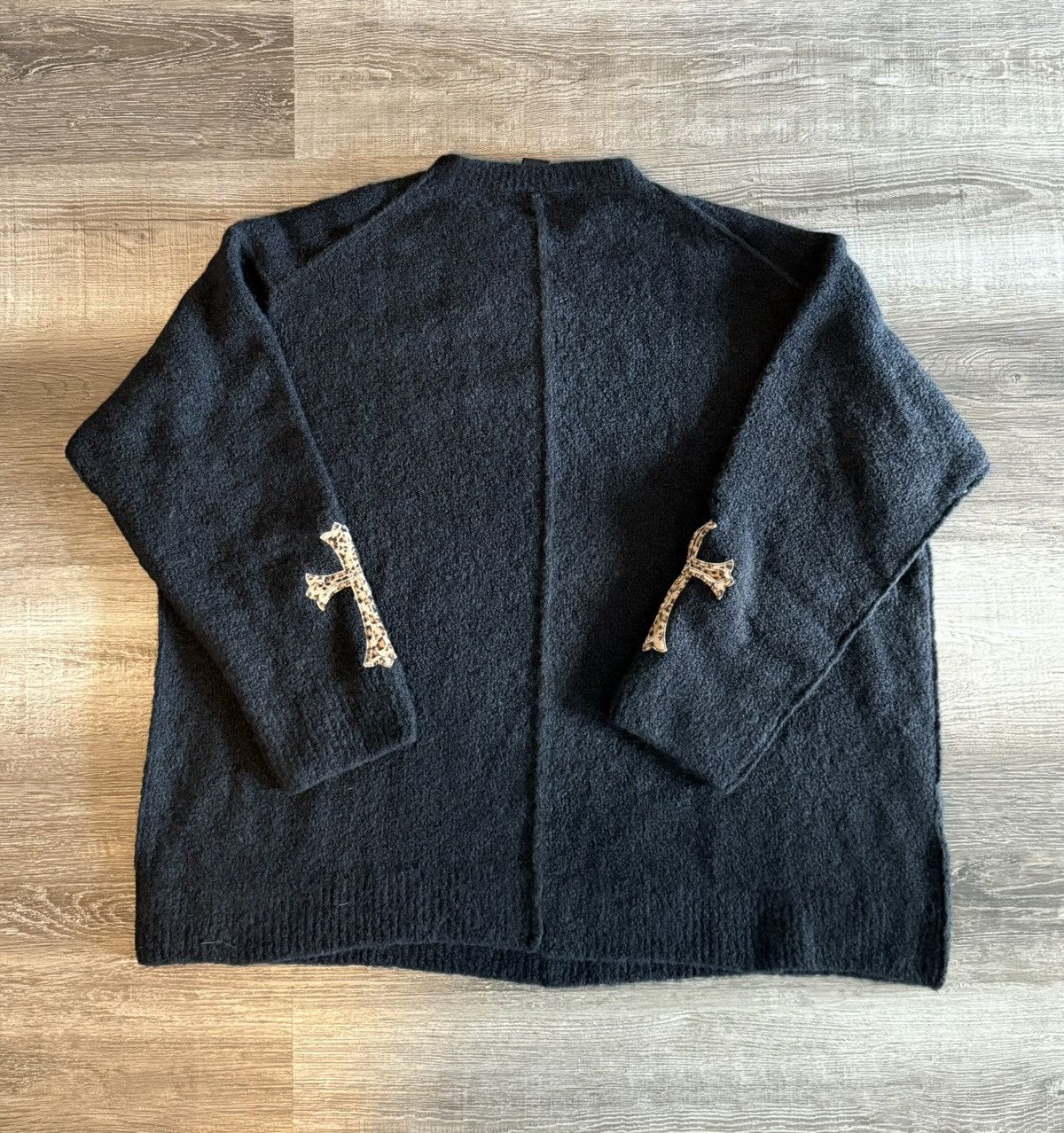 Chrome Hearts 🔥Chrome Hearts Black Leopard Patches Sweater🔥 Size US M / EU 48-50 / 2 - 2 Thumbnail