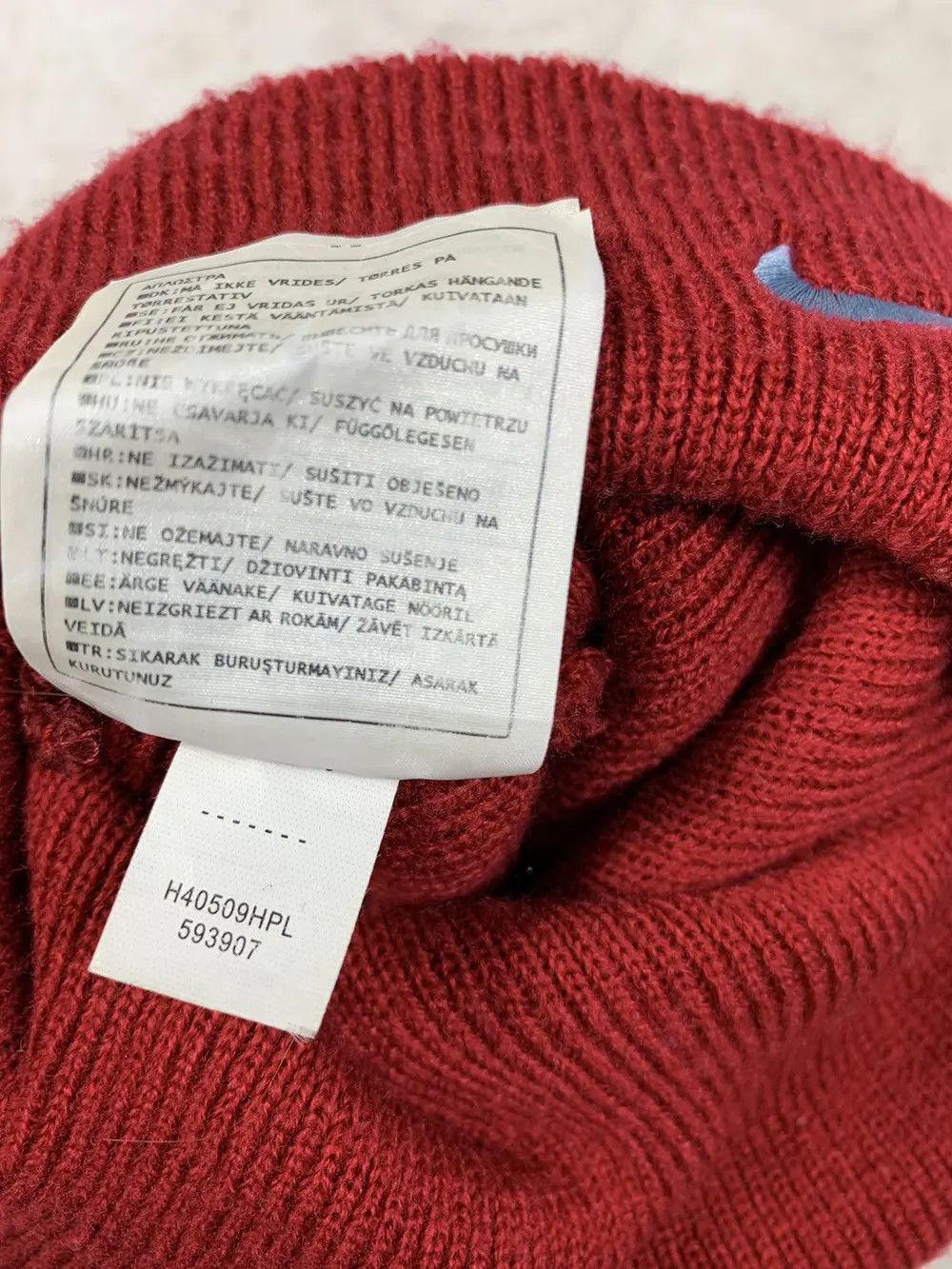 Nike × Vintage Vintage 90s Nike Small Swoosh Beanie Rare Winter Hat Cap Size ONE SIZE - 4 Thumbnail