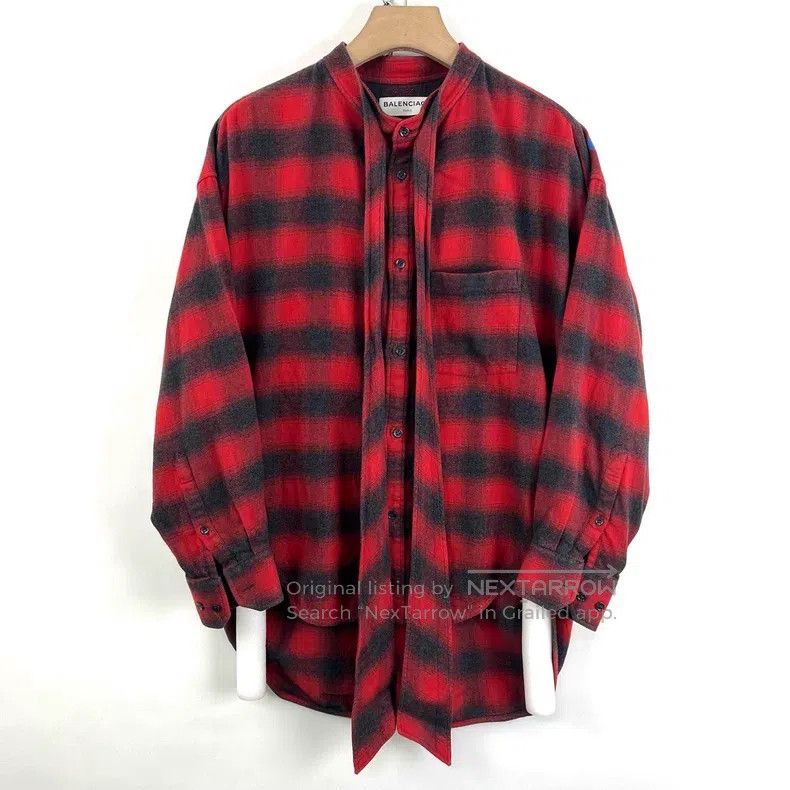 Balenciaga Balenciaga Black and Red Plaid Shirt with Back Ribbon Logo Size XS / US 0-2 / IT 36-38 - 1 Thumbnail