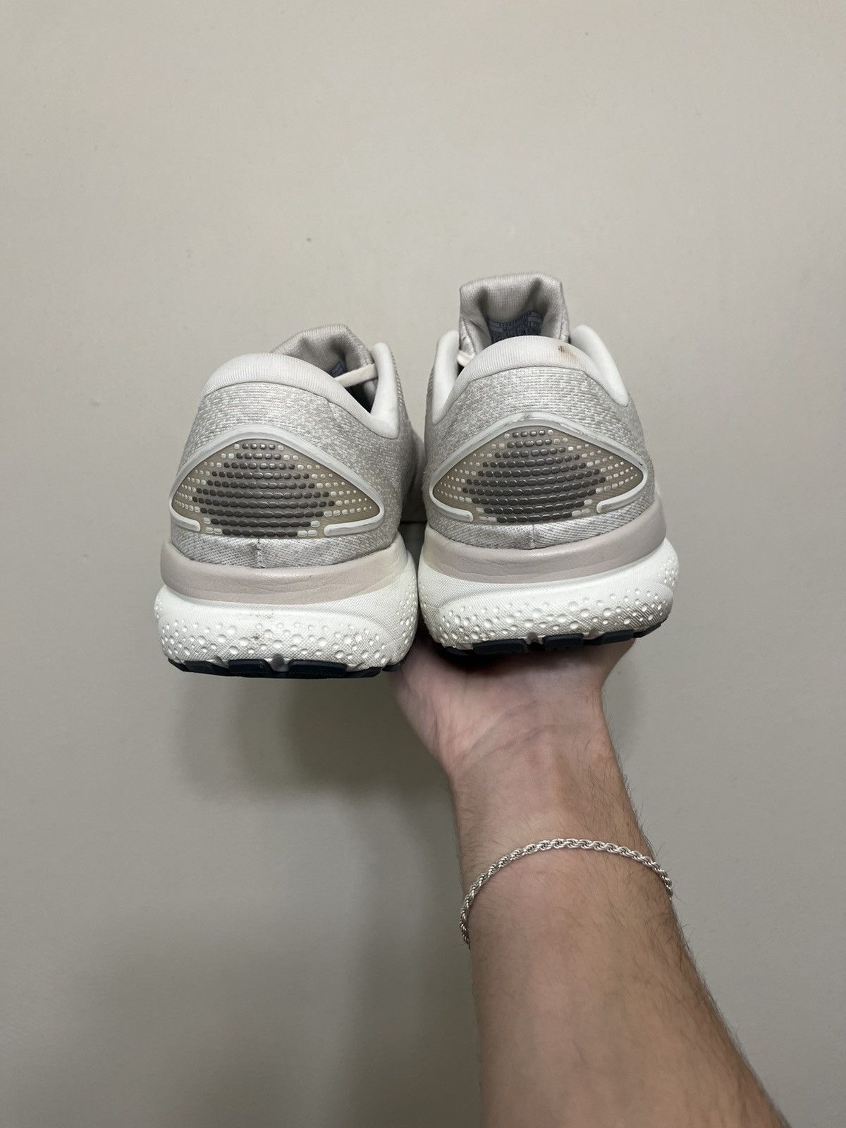Brooks Brooks Ghost 16 Size 10.5 Size US 10.5 / EU 43-44 - 5 Thumbnail