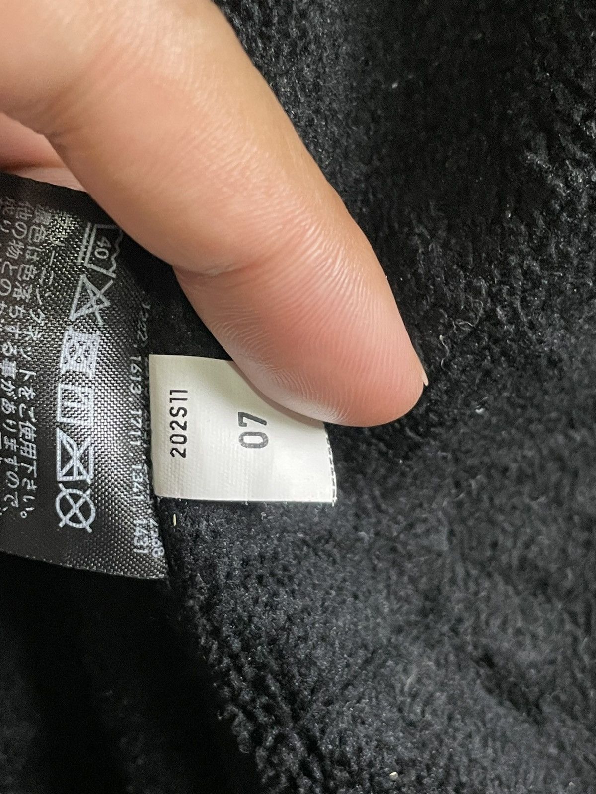 Uniqlo × Vintage × White Mountaineering Uniqlo x White Mountaineering Fleece Jacket (36) Size US L / EU 52-54 / 3 - 8 Thumbnail