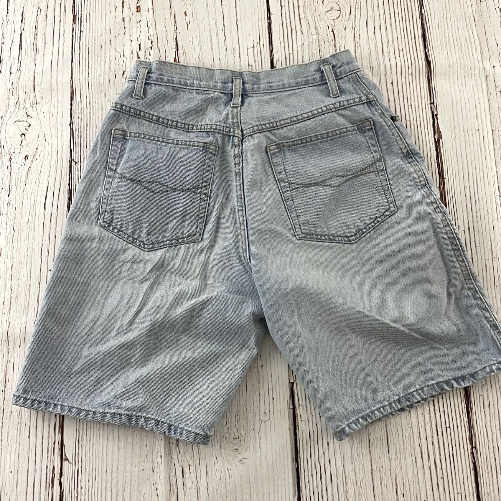 Bugle Boy Vintage Bugle Boy Mom Denim Shorts 8 Size Light Wash Blue Womens Size 30" / US 8 / IT 44 - 7 Thumbnail