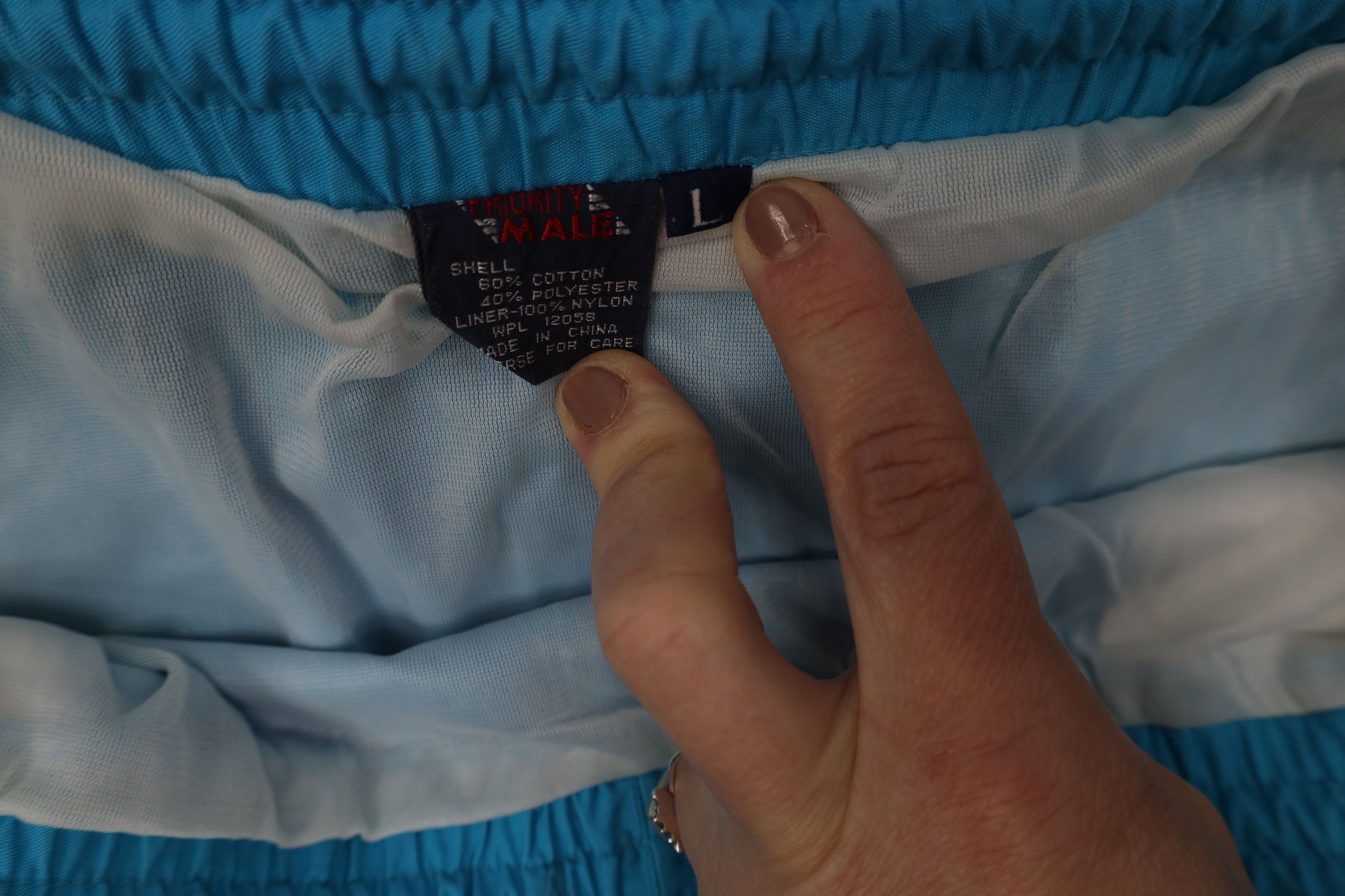 Vintage Vintage 80s 90s Streetwear Beach Surf Shorts Swim Trunks Size US 34 / EU 50 - 9 Thumbnail