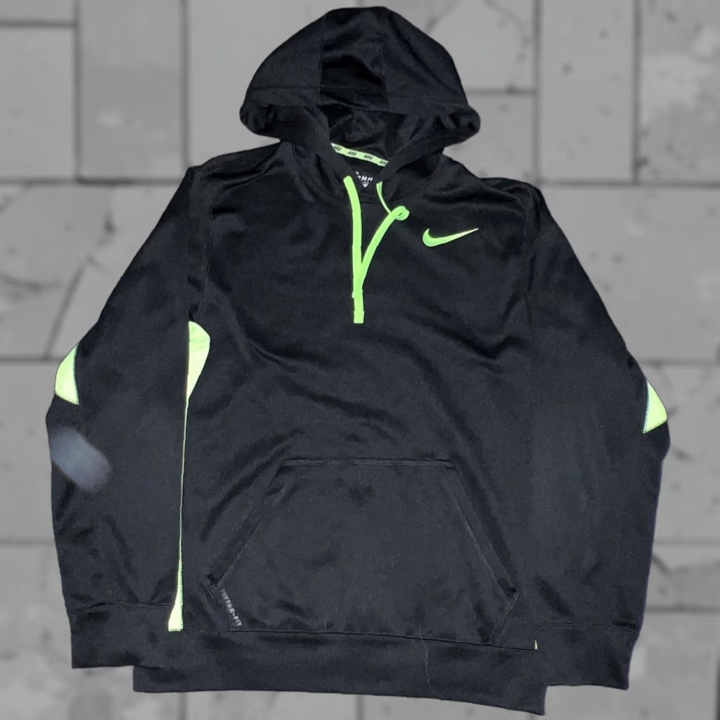 Nike Nike Therma Fit Pullover Hoodie Black S Mens Hoodie Size US S / EU 44-46 / 1 - 1 Thumbnail